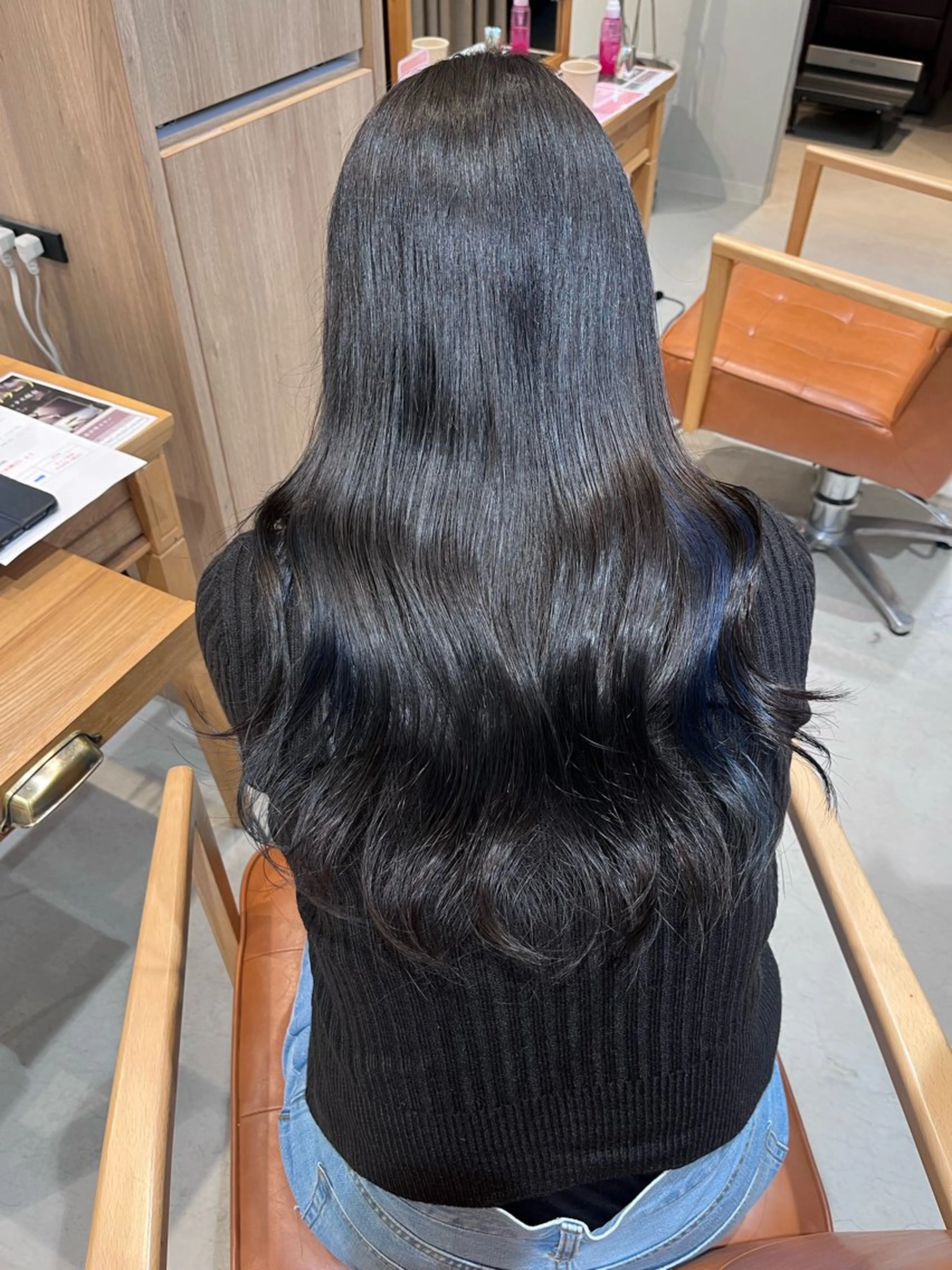 ロング カラー ブルーカラー 透明感カラー🫧🌈 似合わせカット✂︎のヘアスタイル