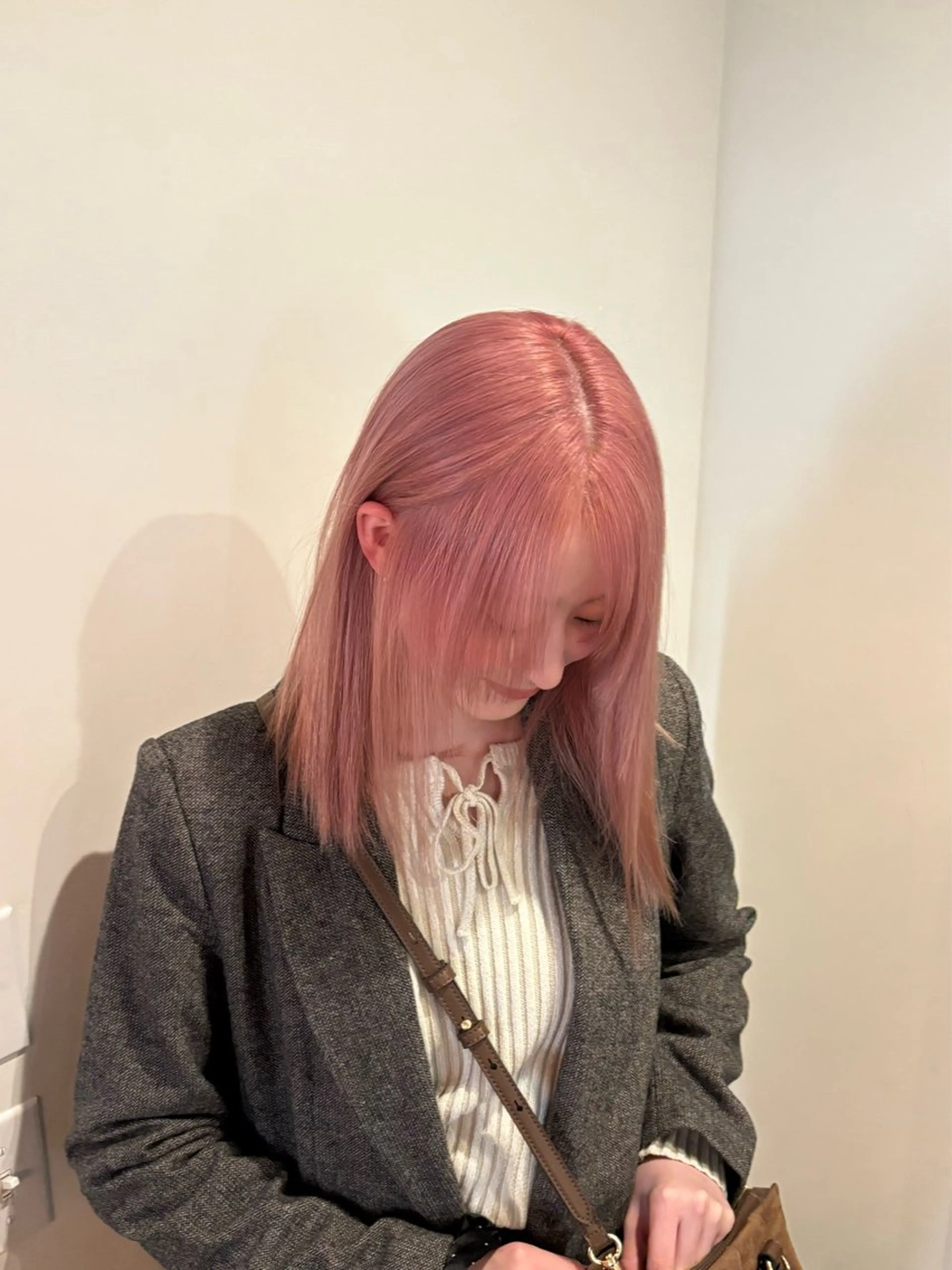 ミディアム カラー 関口 玲那のヘアスタイル