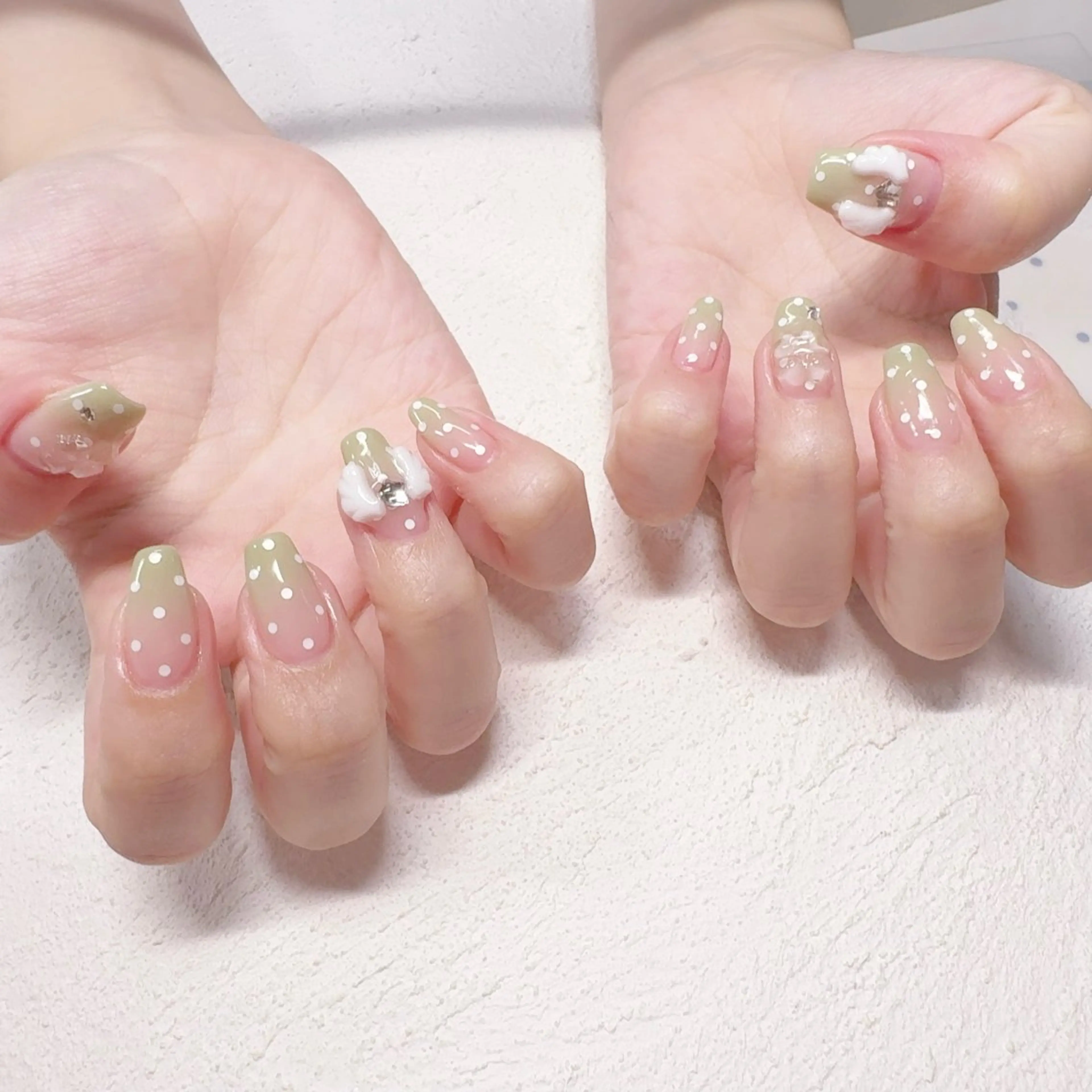 ネイル 持ち込み Regaro i.sのネイルデザイン