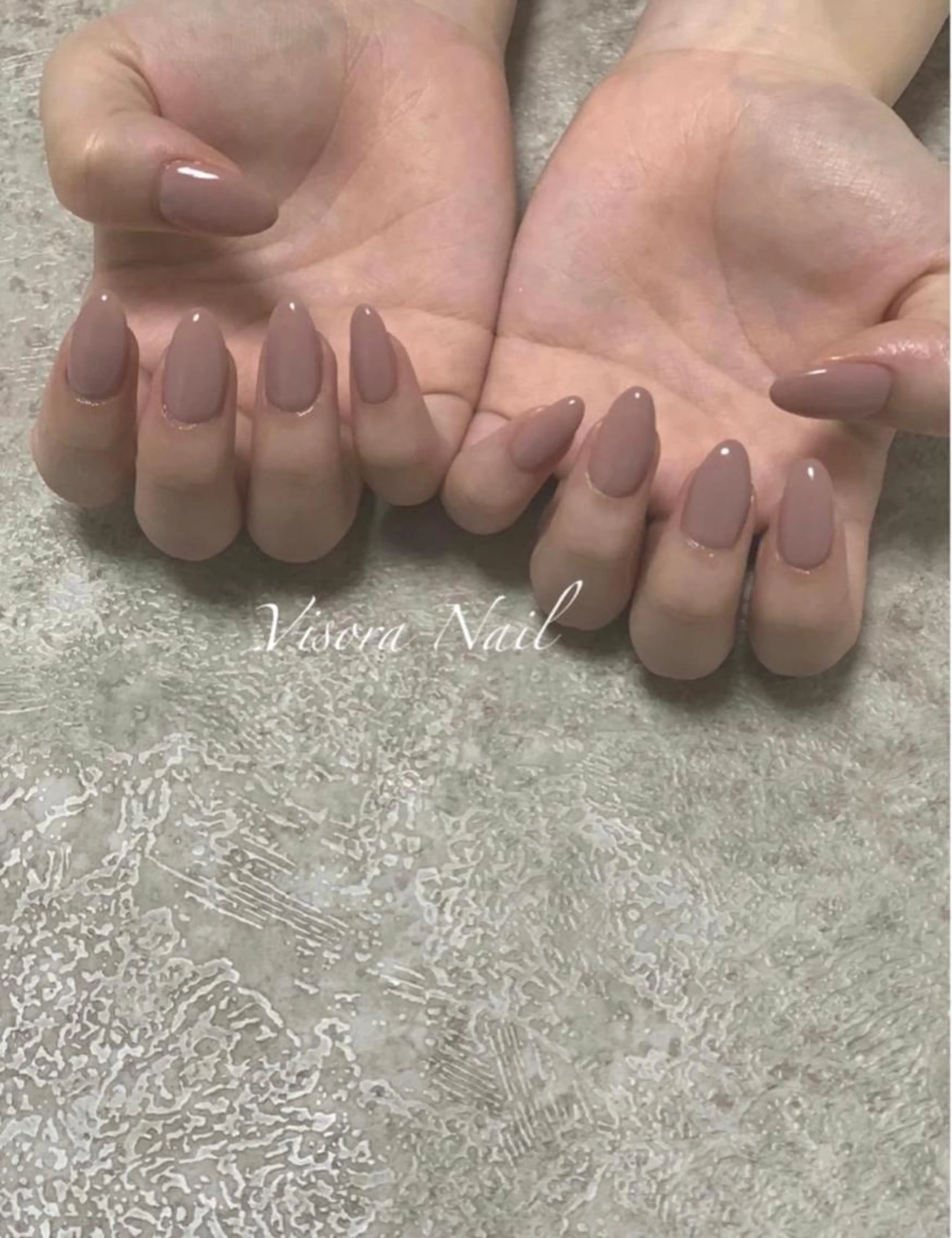 4月8日​〜​19日限定⭐️オフなしワンカラー‼️（ハンド・オフなし）マグネットネイル＋1500円　オフィス／シンプルの写真