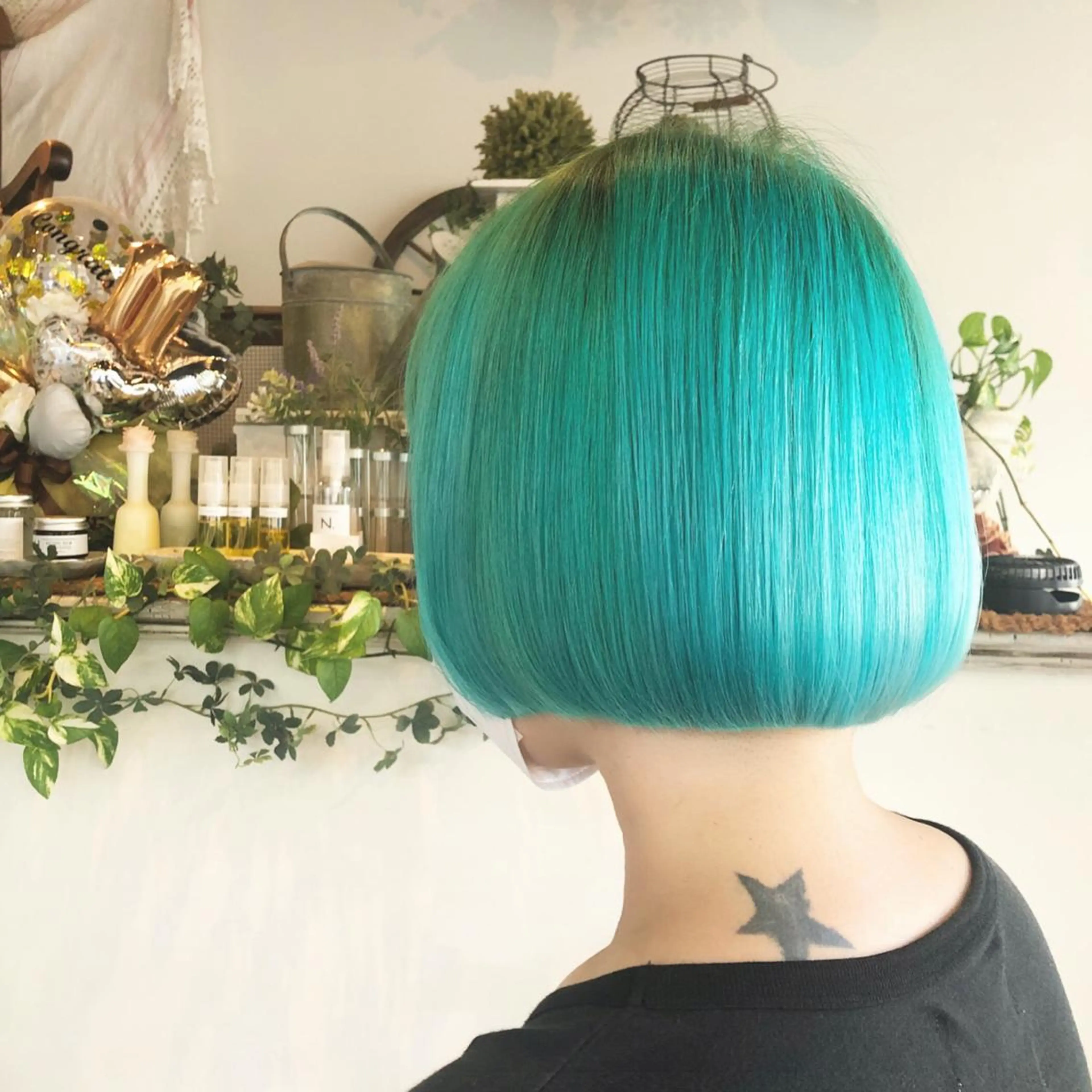 ミディアム カット ヘアカラー トリートメント :::  gally :::のヘアスタイル