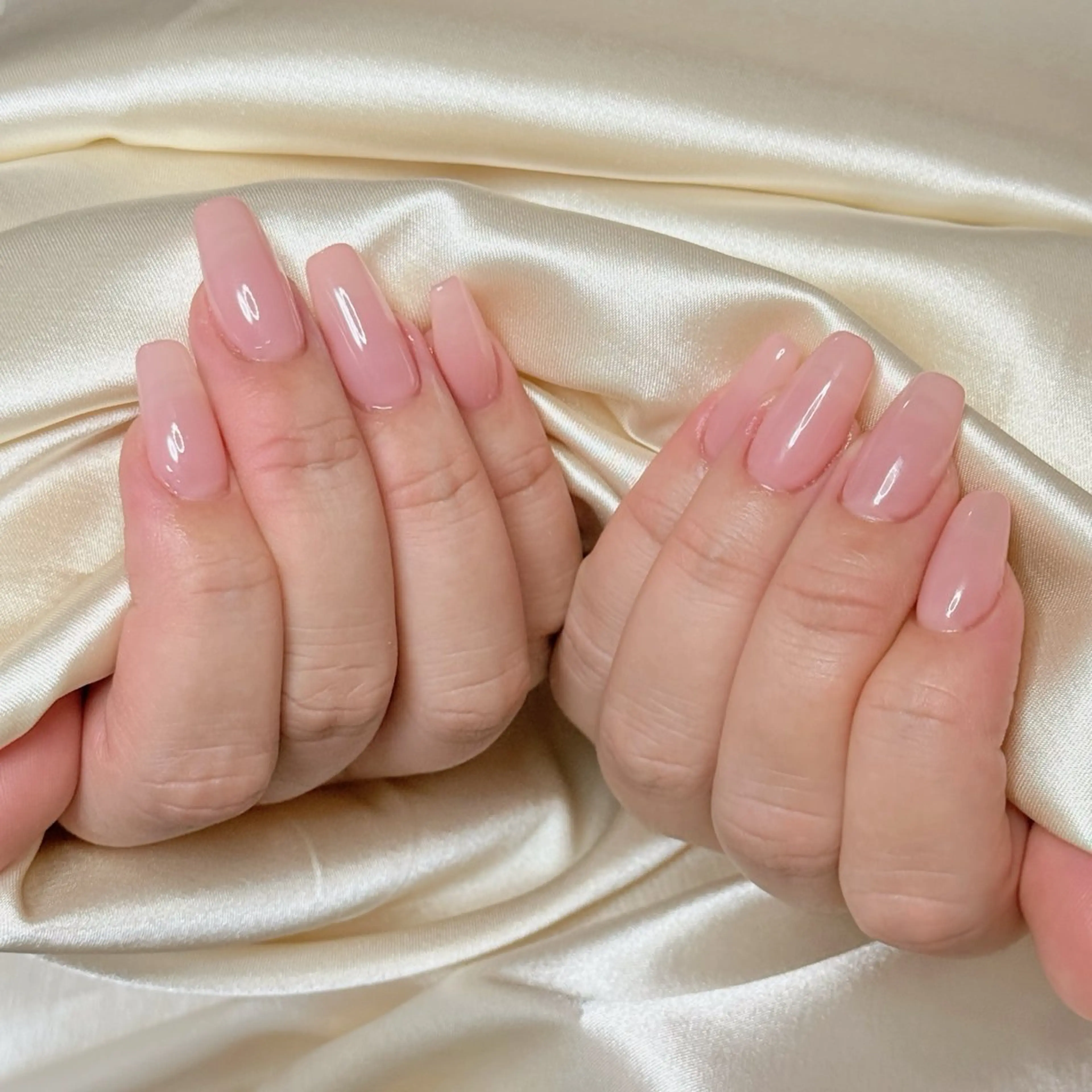 ネイル アートネイル オーロラネイル チークネイル フレンチネイル ガラスフレンチ 🎀🎀YooLi Nail Salonのネイルデザイン