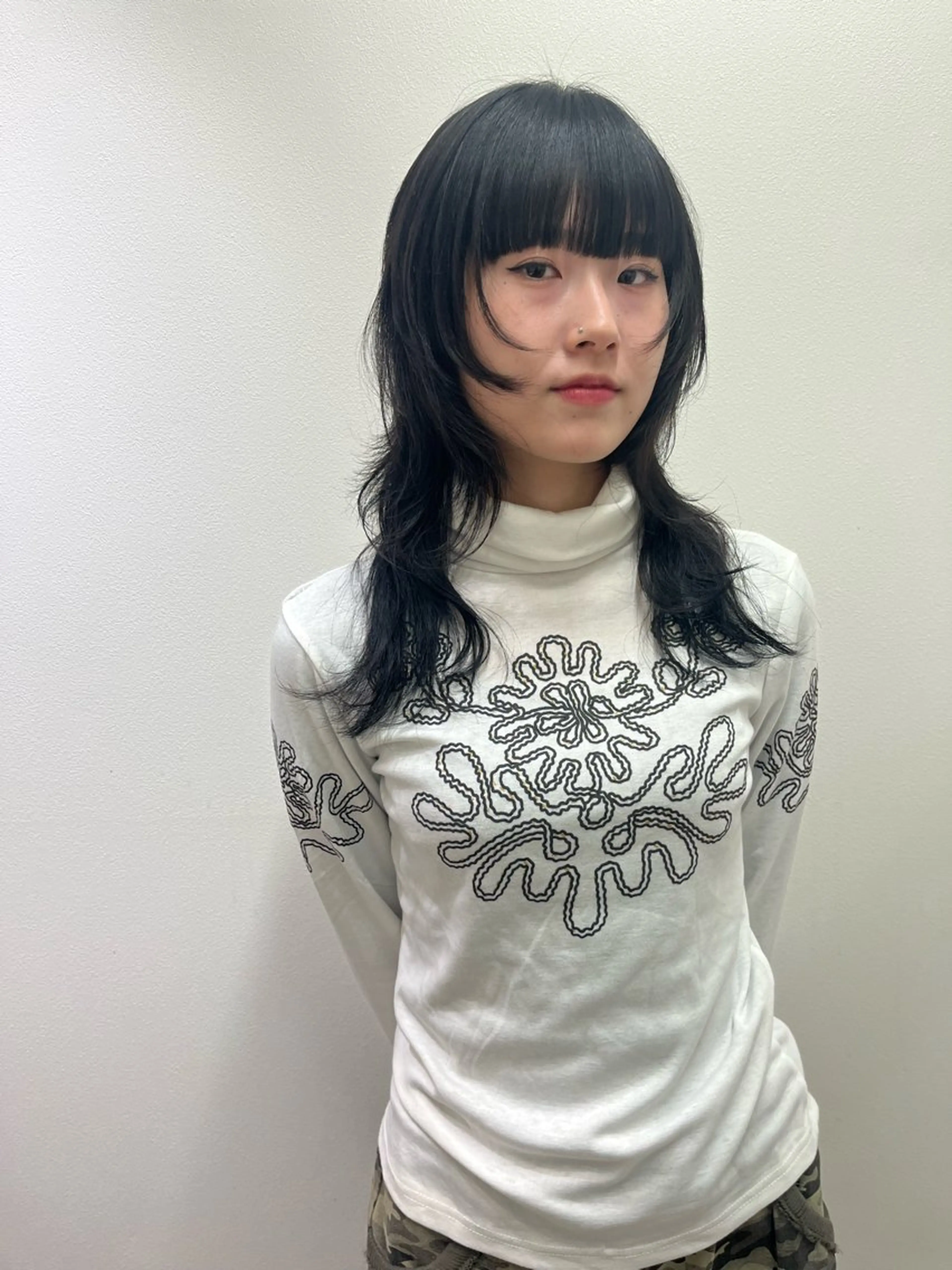 セミロング カット 松村 澪里のヘアスタイル