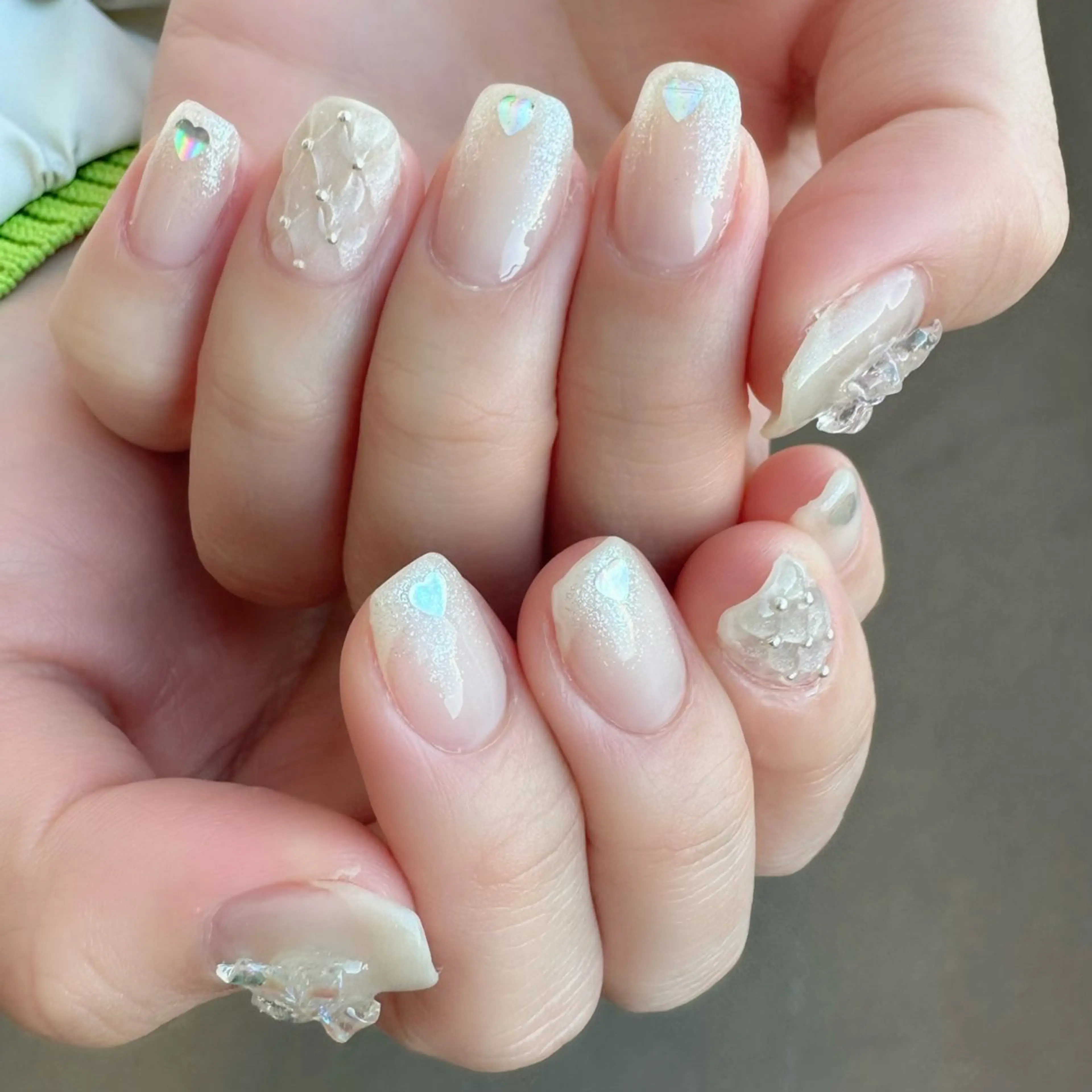 ネイル 新山 聖のネイルデザイン