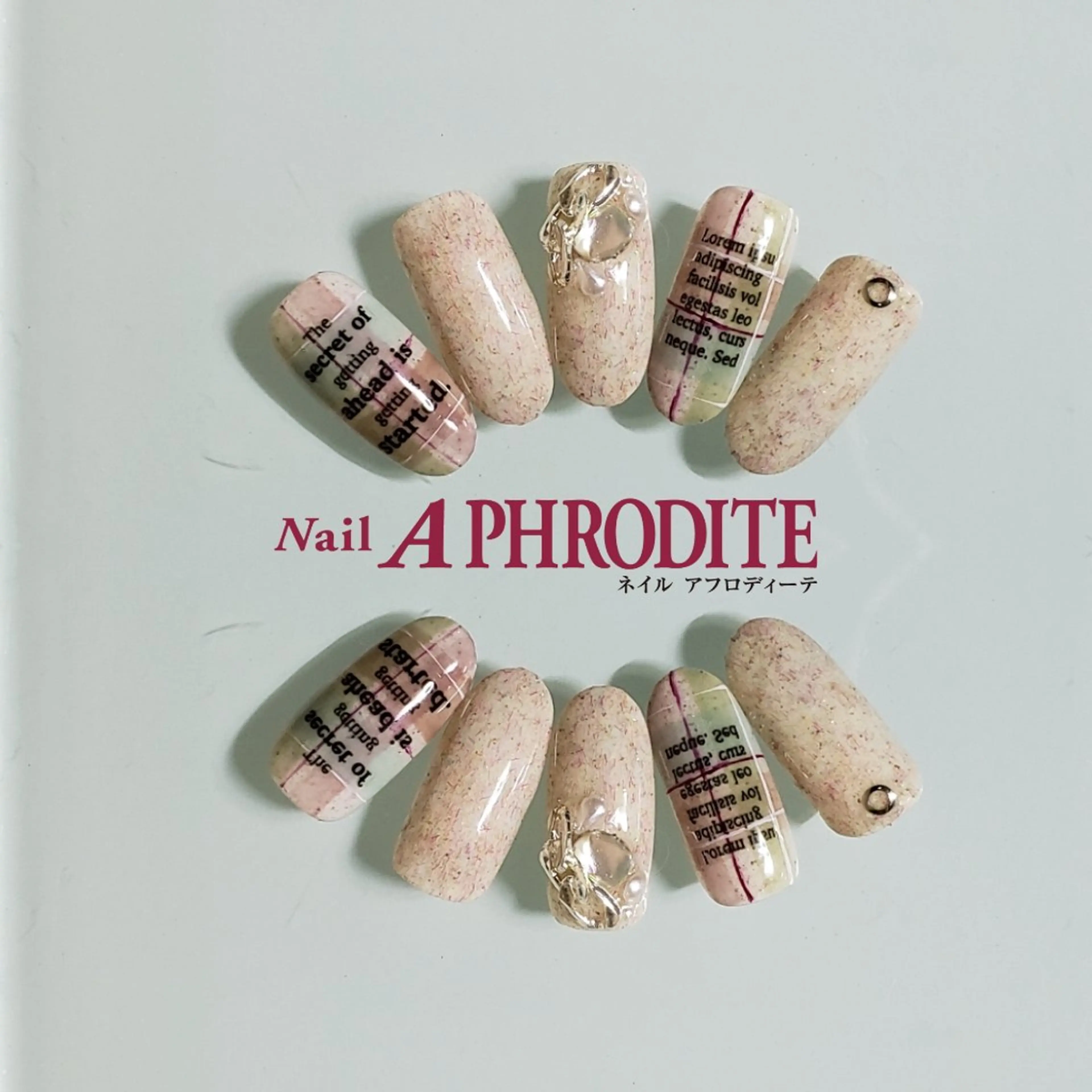 ネイル ジェルネイル ニュアンスネイル スカルプネイル ソフトジェル ネイルチップ ハンドネイル Nail  Aphroditeのネイルデザイン