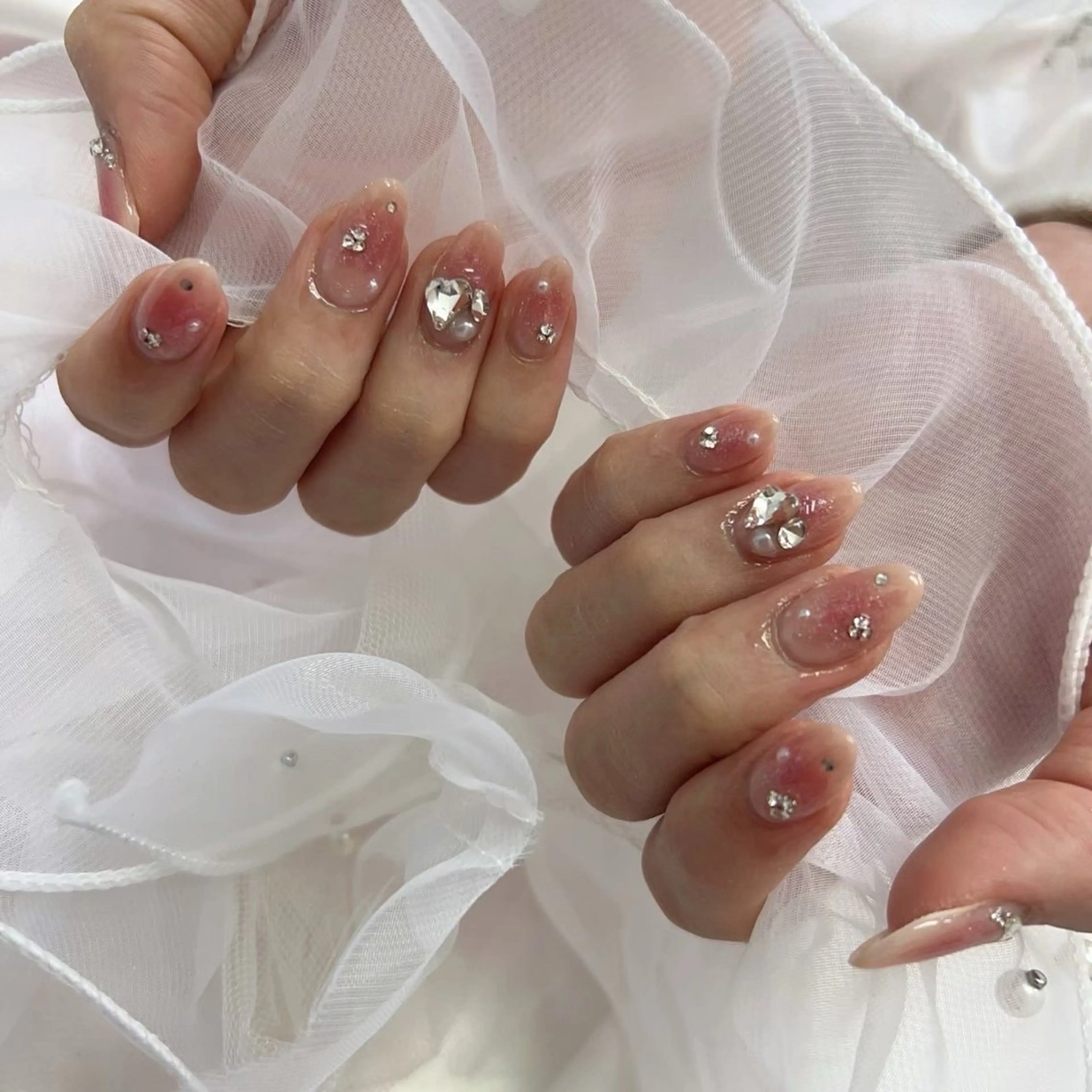 ネイル yurika 🌷.*･ﾟのネイルデザイン