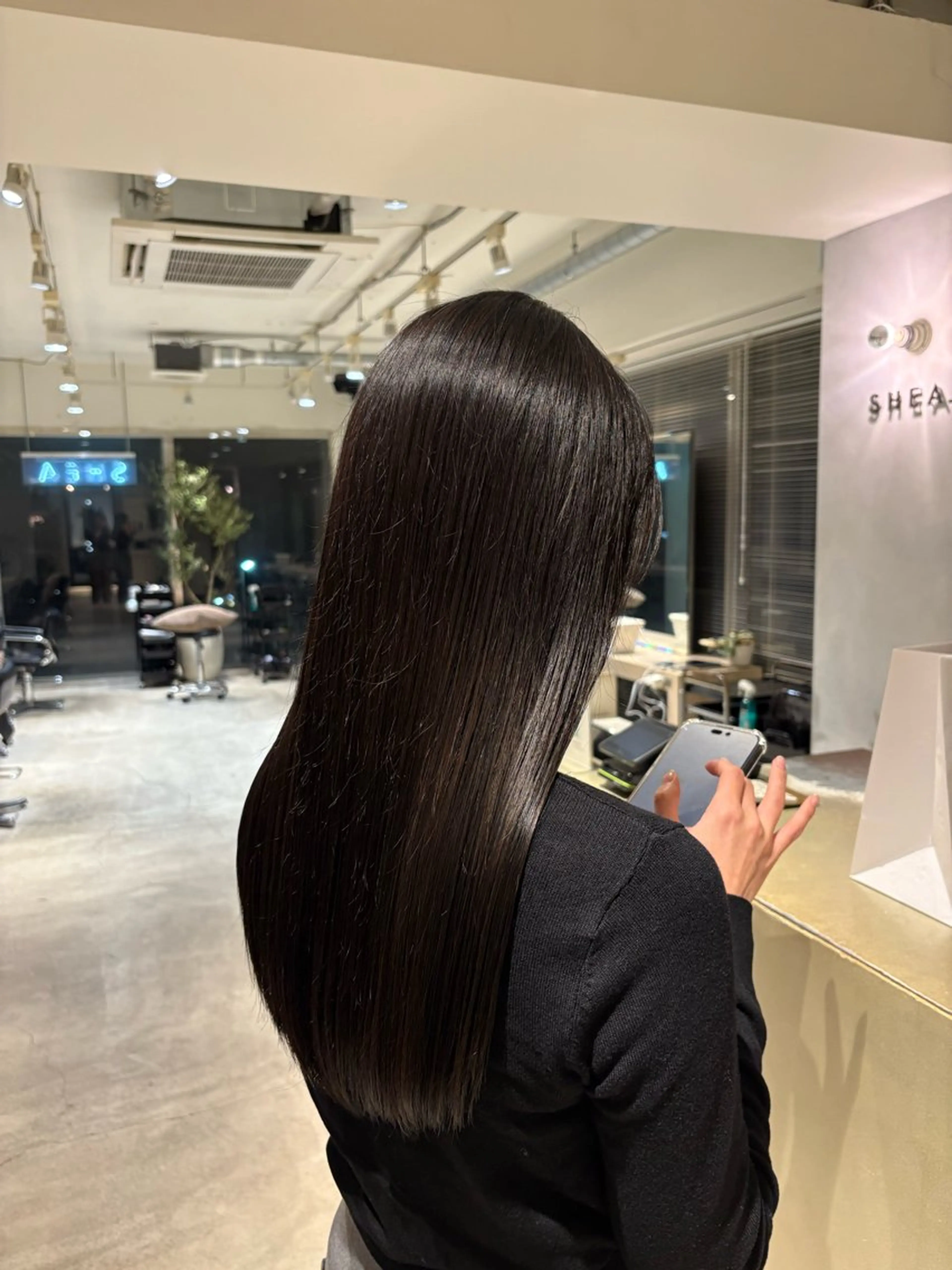 ロング パーマ 縮毛矯正 SHEA /縮毛矯正 イソダハルカのヘアスタイル