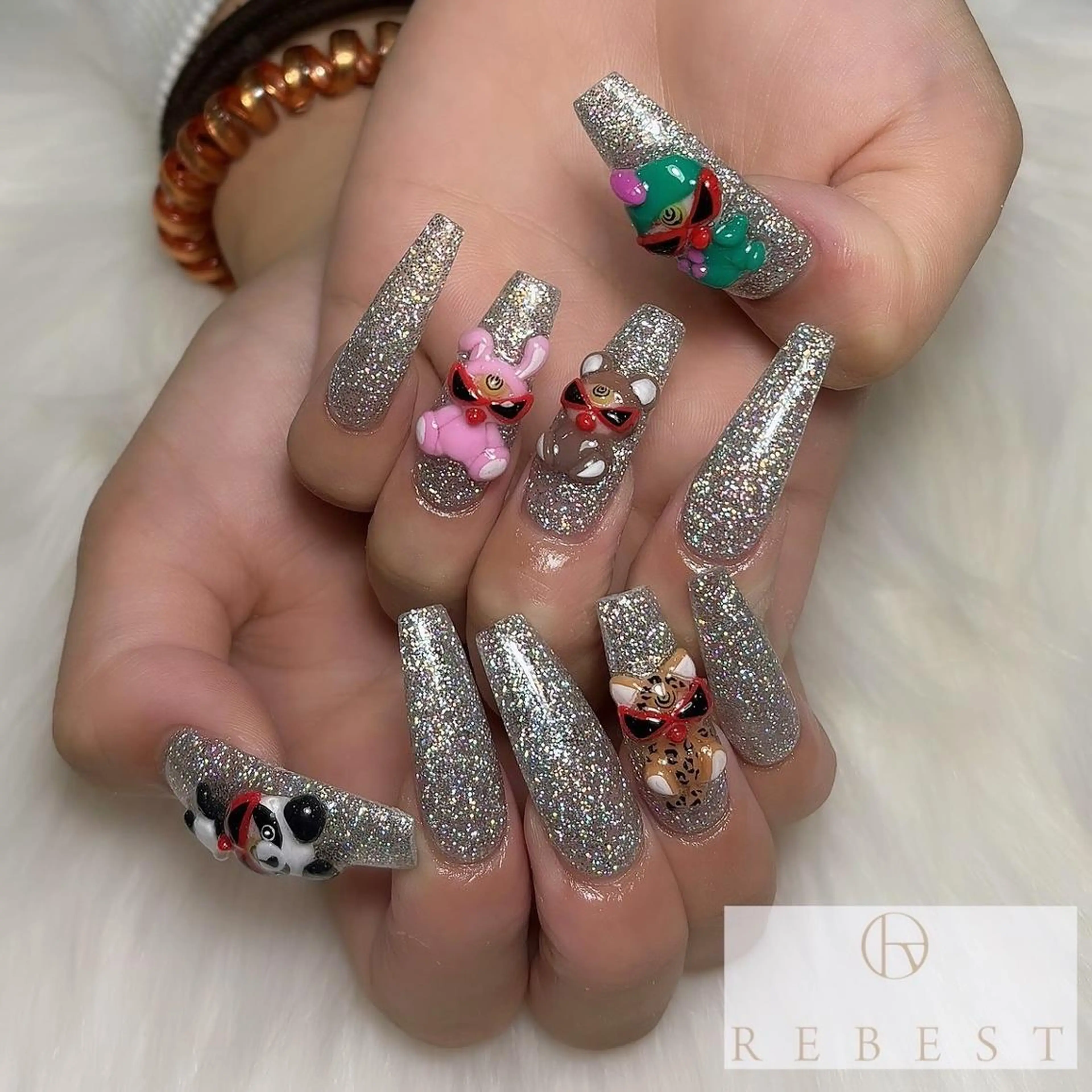 ネイル nailist SENAのネイルデザイン