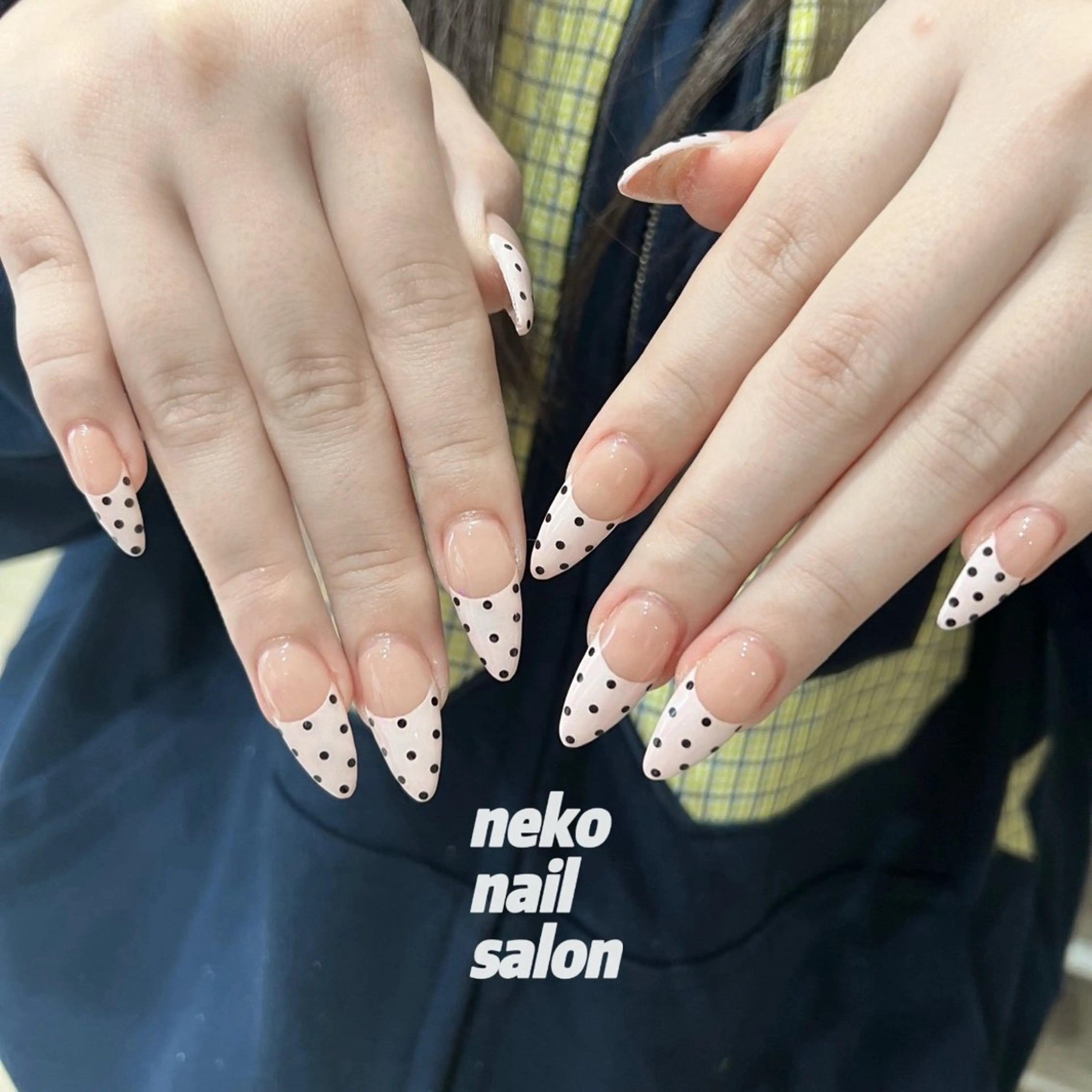 ネイル ドット フレンチネイル ハンドネイル neko nailのネイルデザイン