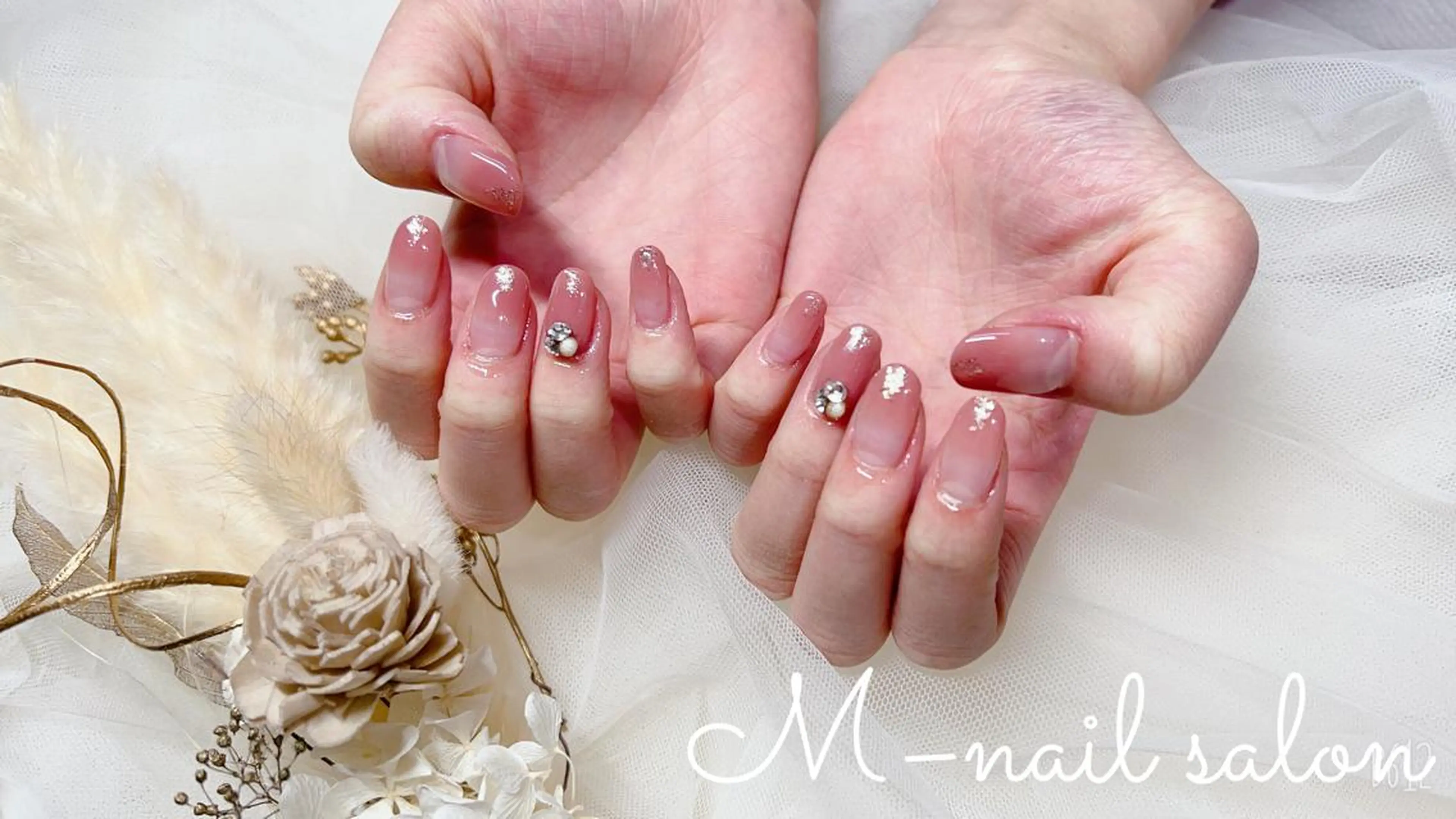 ネイル シンプルネイル M_ nail salonのネイルデザイン