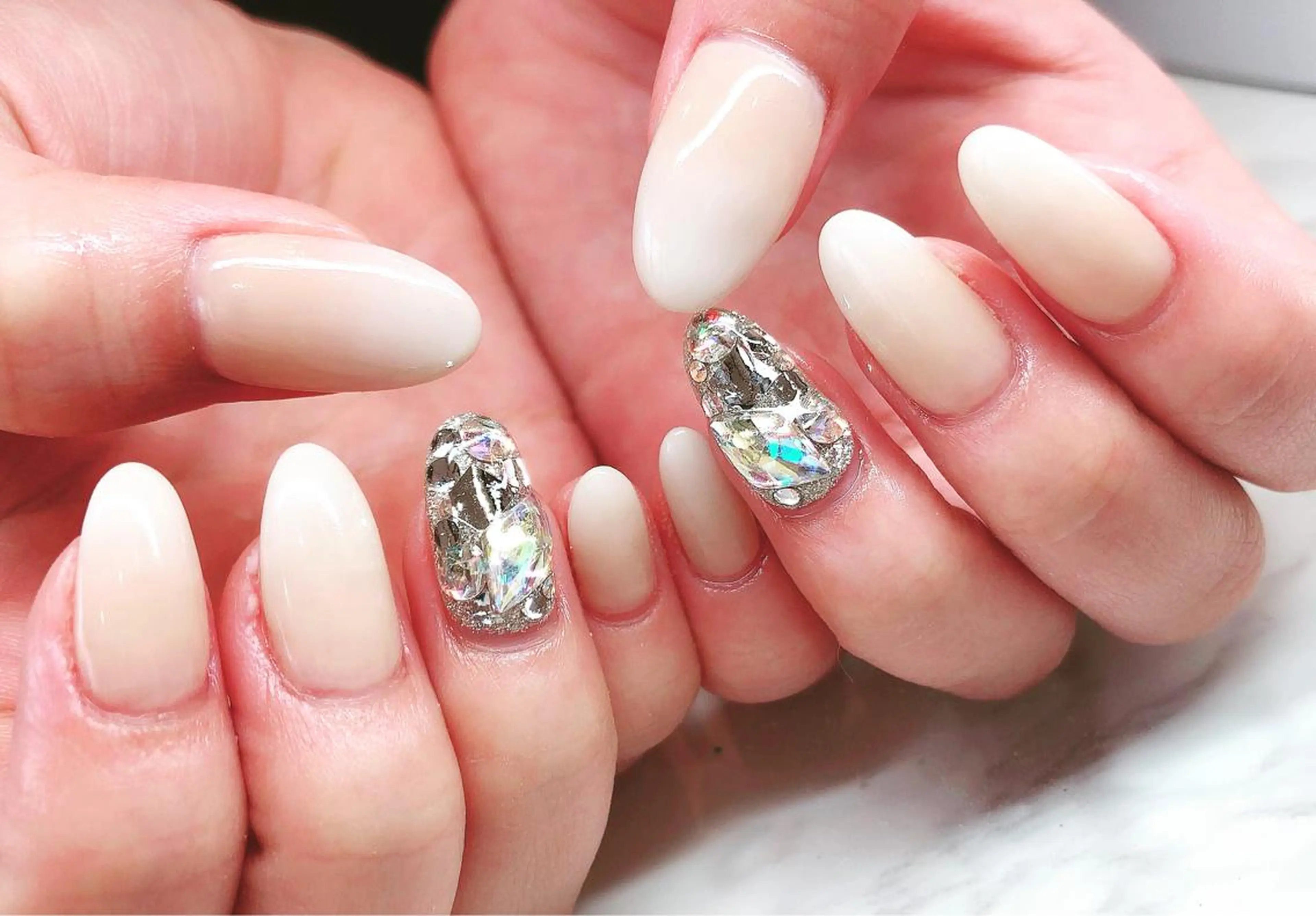 ネイル noix nail &eyeのネイルデザイン
