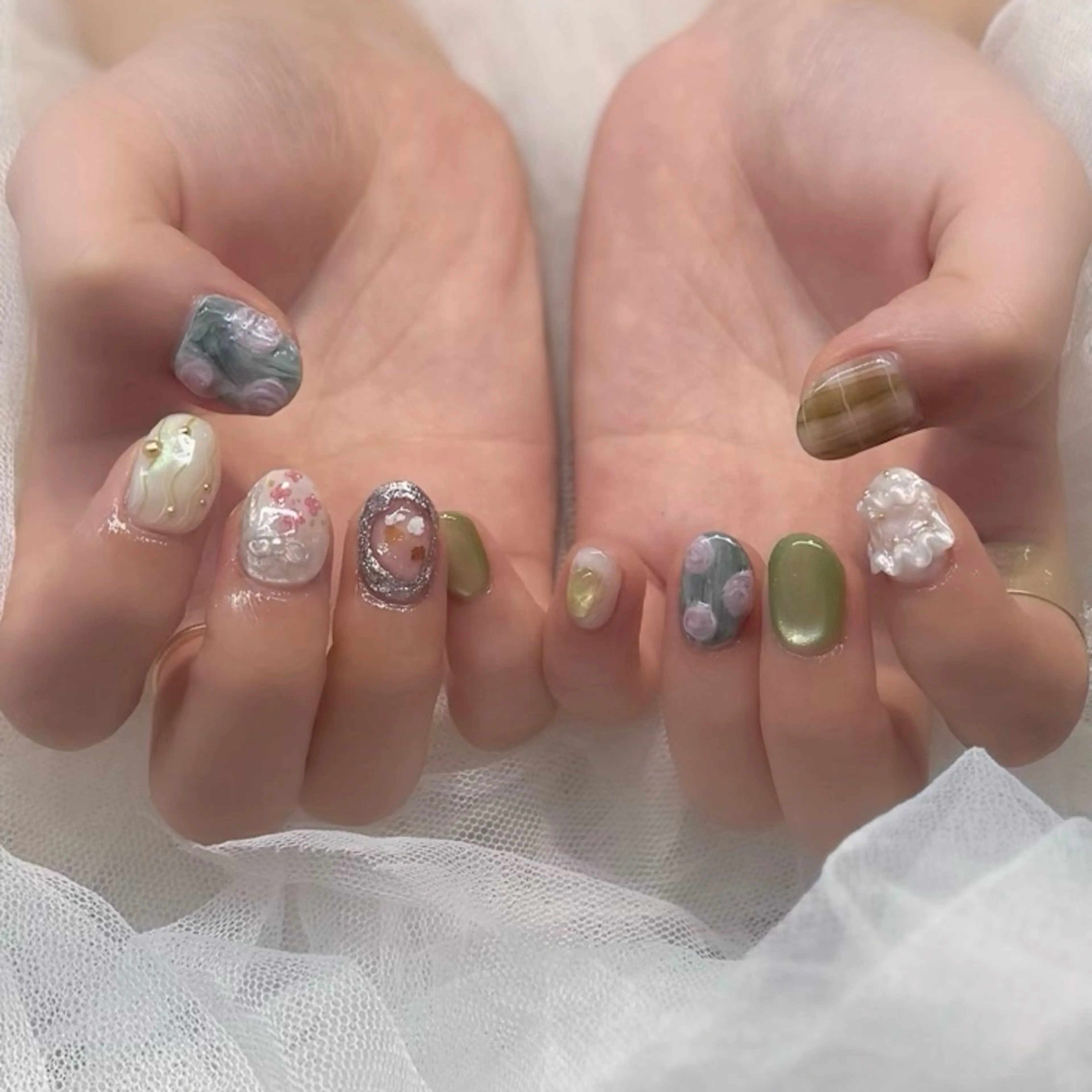 ネイル ハンドネイル 新井 ひなののネイルデザイン