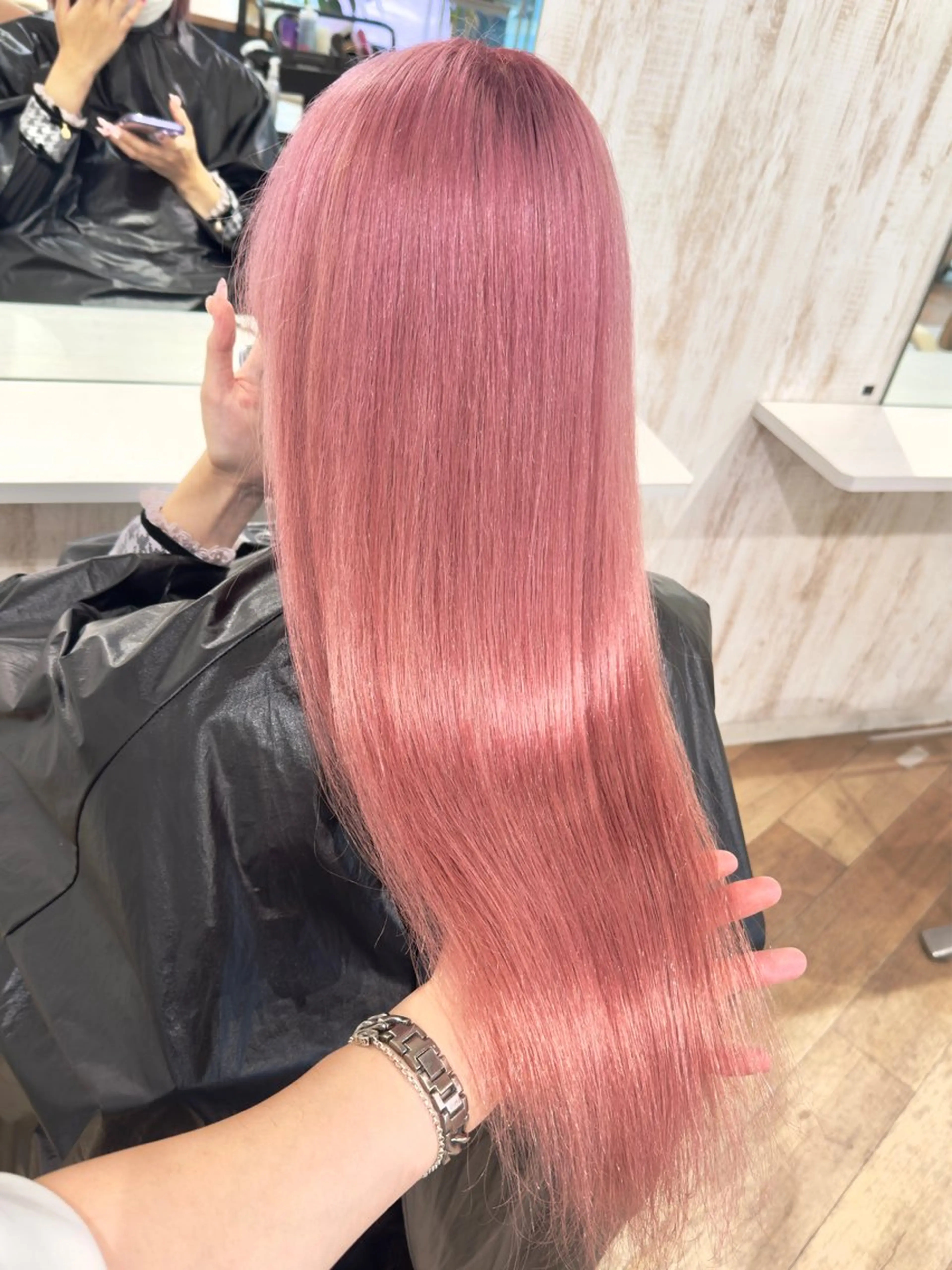 セミロング カラー 立川/レイヤー/ 複雑履歴/ 西川翔真のヘアスタイル