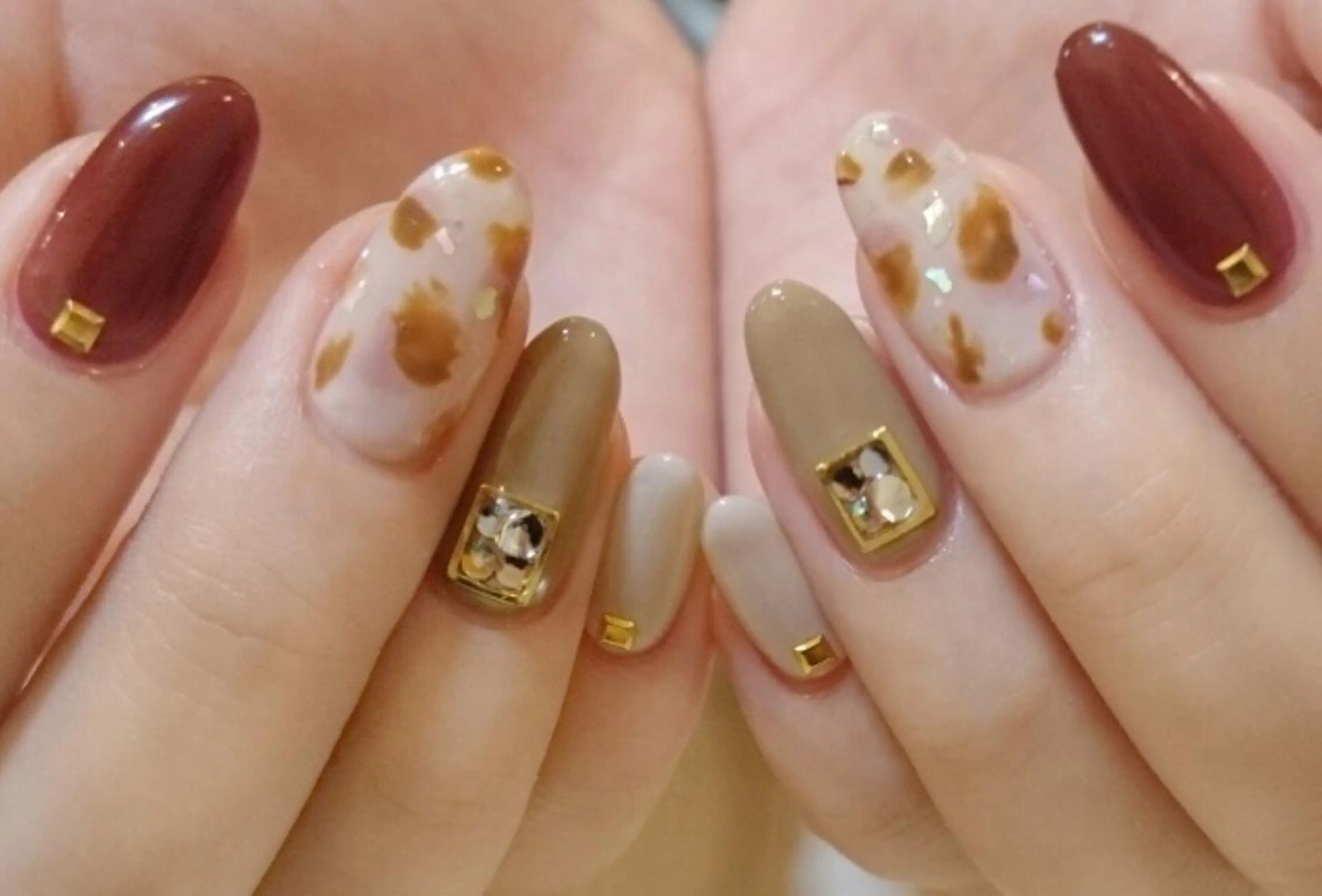 ネイル ハンドネイル ネイル＆フラワーサロン〜Ri✦hiro〜鳥栖店所属・HIRATA RIEのネイルデザイン