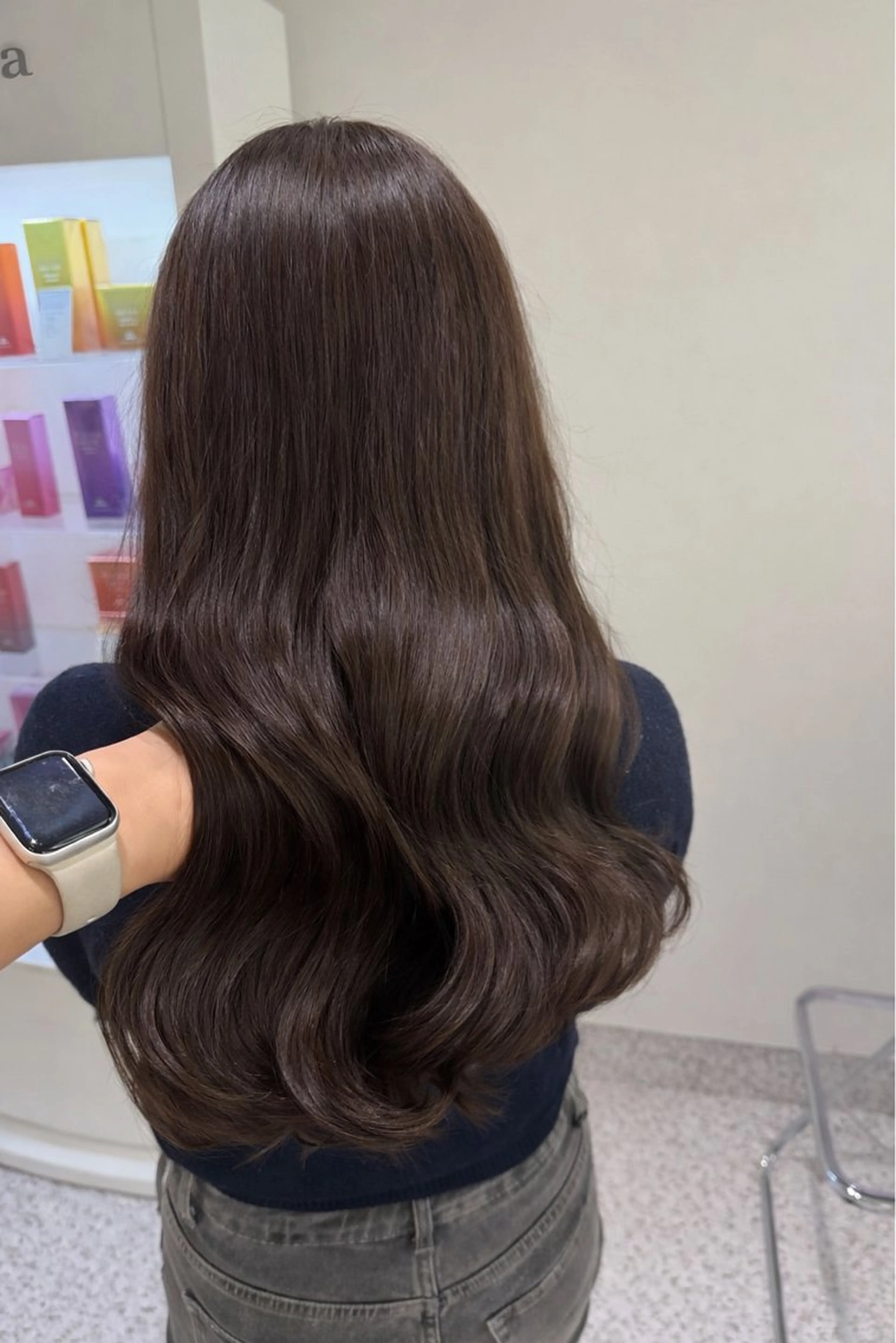 ロング パーマ ヘアアレンジ メンズ ヘアカラー トリートメント 透明感カラー/ 新潟万代/池野里衣のヘアスタイル