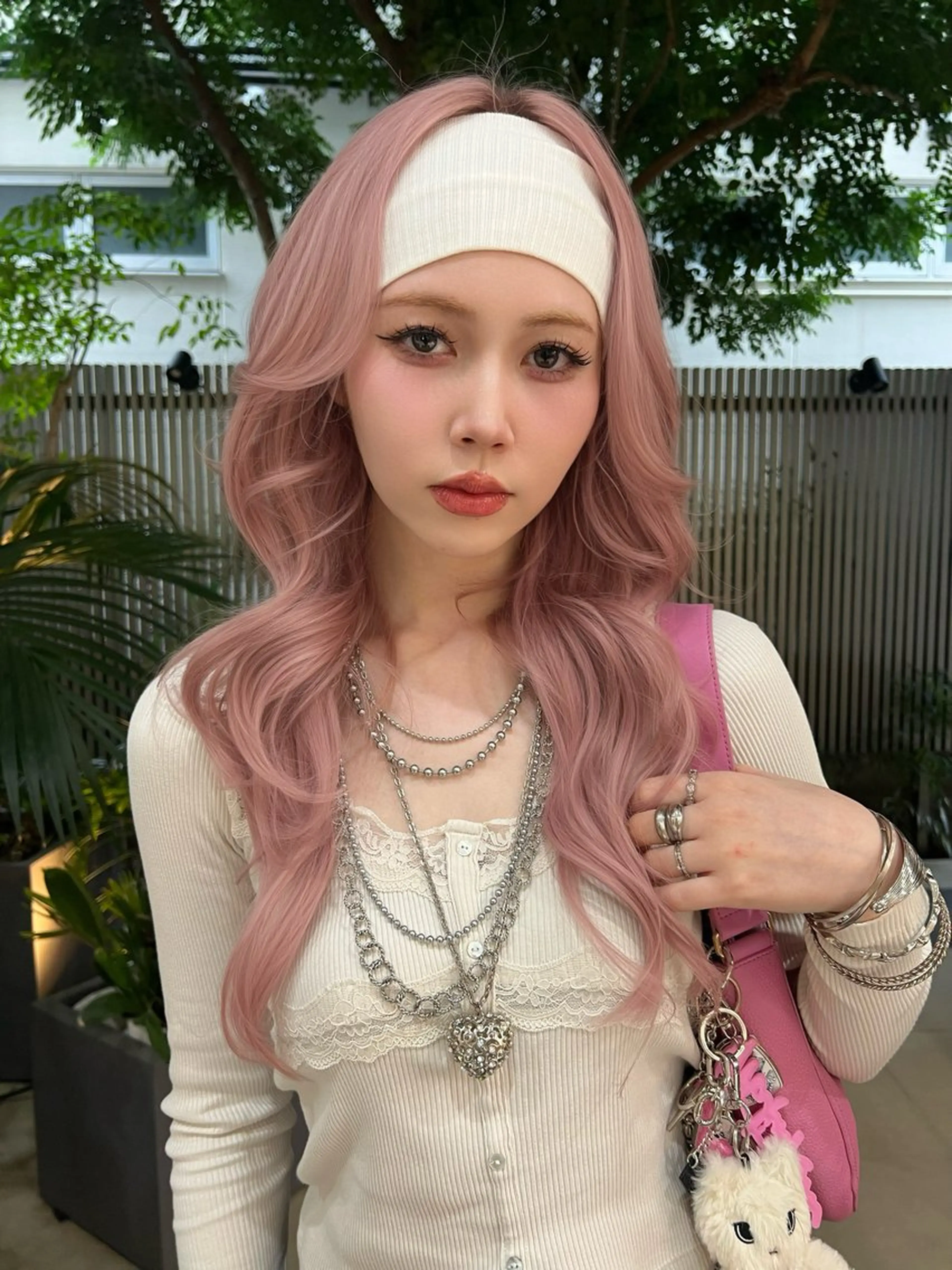 ロング カラー ブリーチ ケアブリーチ ピンクカラー レイヤーカット トリートメント カット ヘアカラー トリートメント belle   表参道　terrace所属・抜きっぱなしブロンド /ハイトーン/カナタのヘアスタイル