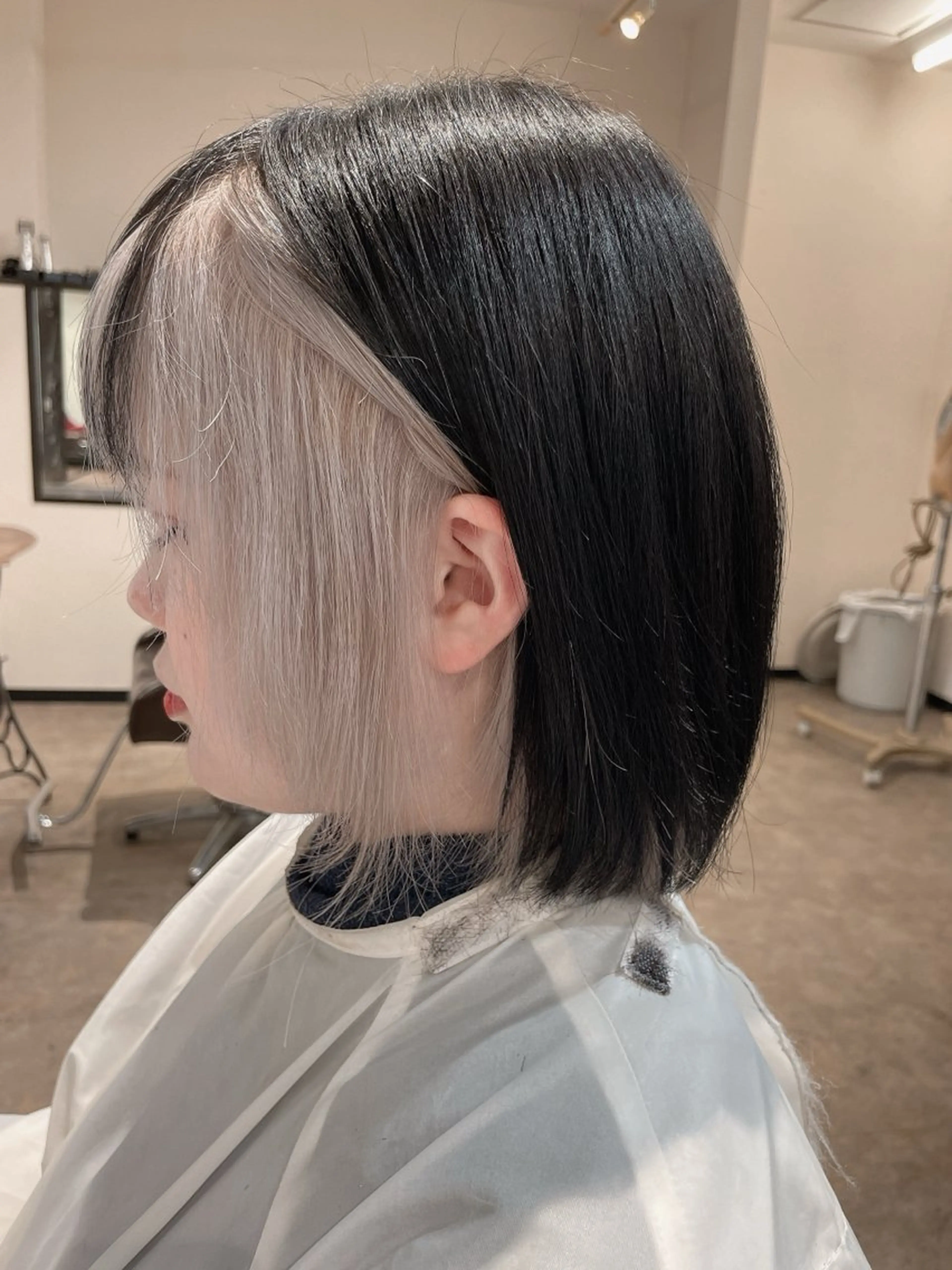ショート ヘアカラー 下林 雅明のヘアスタイル