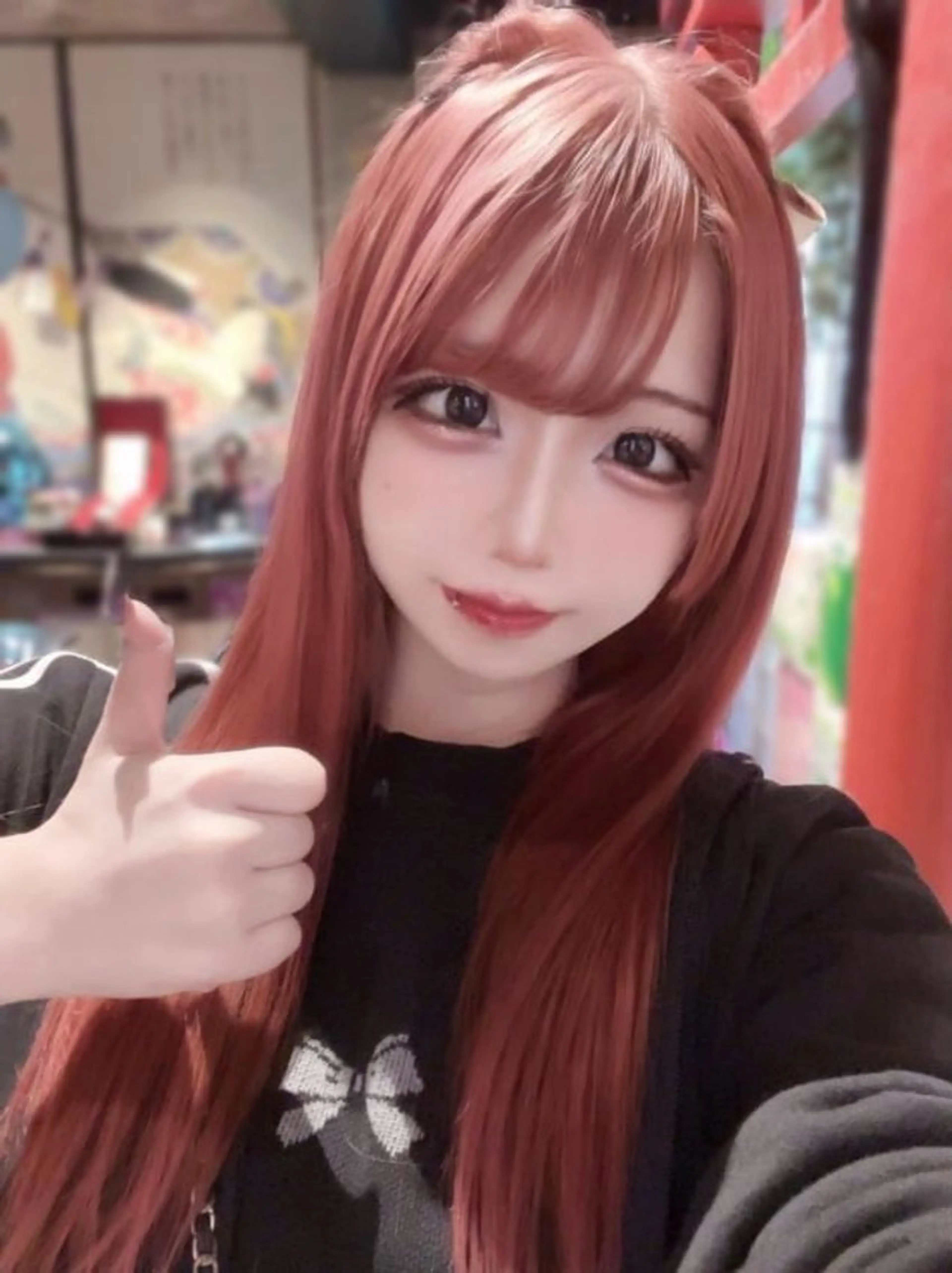 ロング カラー ベージュカラー ブリーチ ピンクカラー ピンクベージュ ヘアカラー LUKE所属・高円寺/エクステ/ 派手髪💎みやじまのヘアスタイル