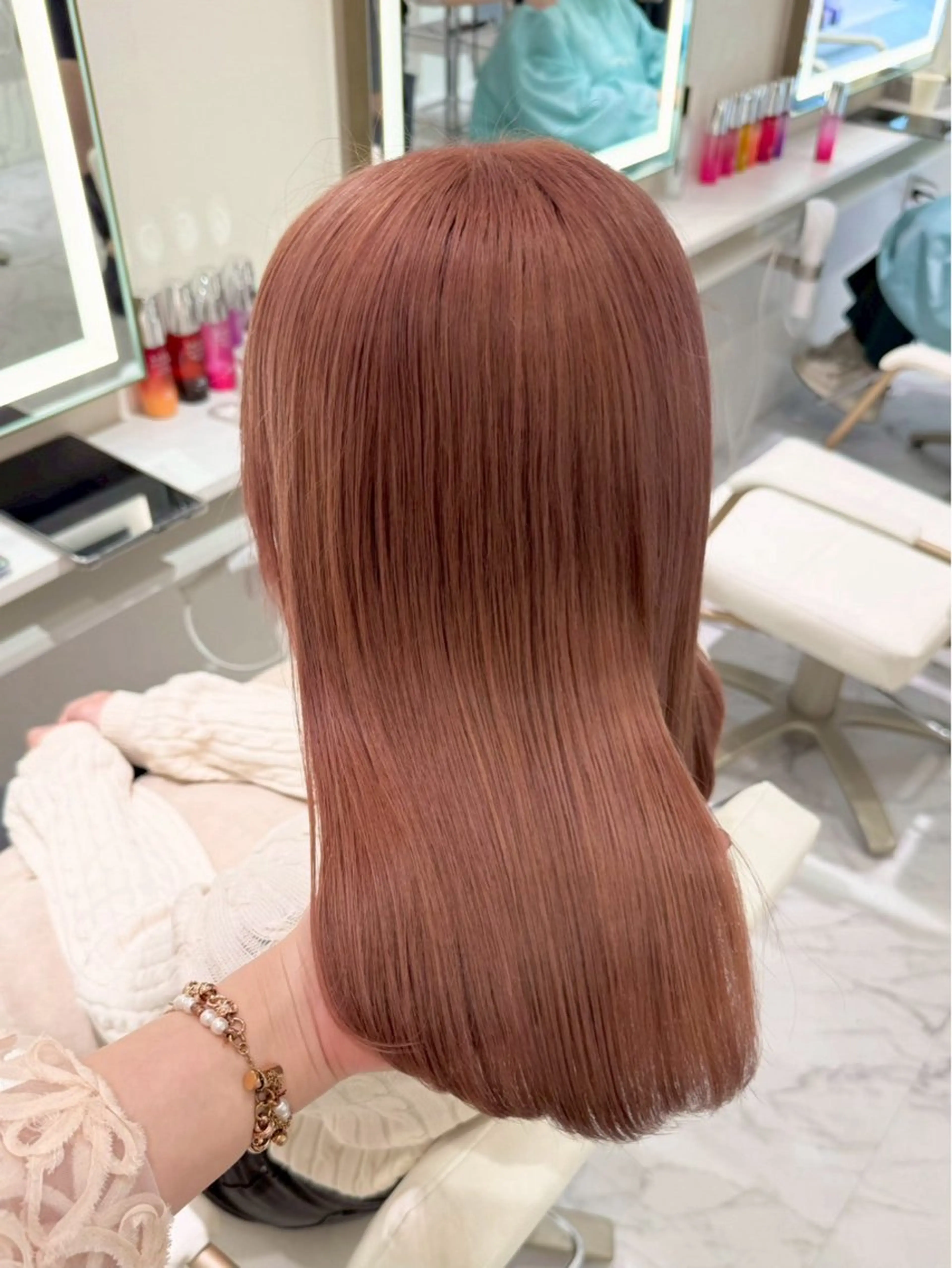 セミロング カラー ヘアカラー ParveMix 楠本結菜のヘアスタイル