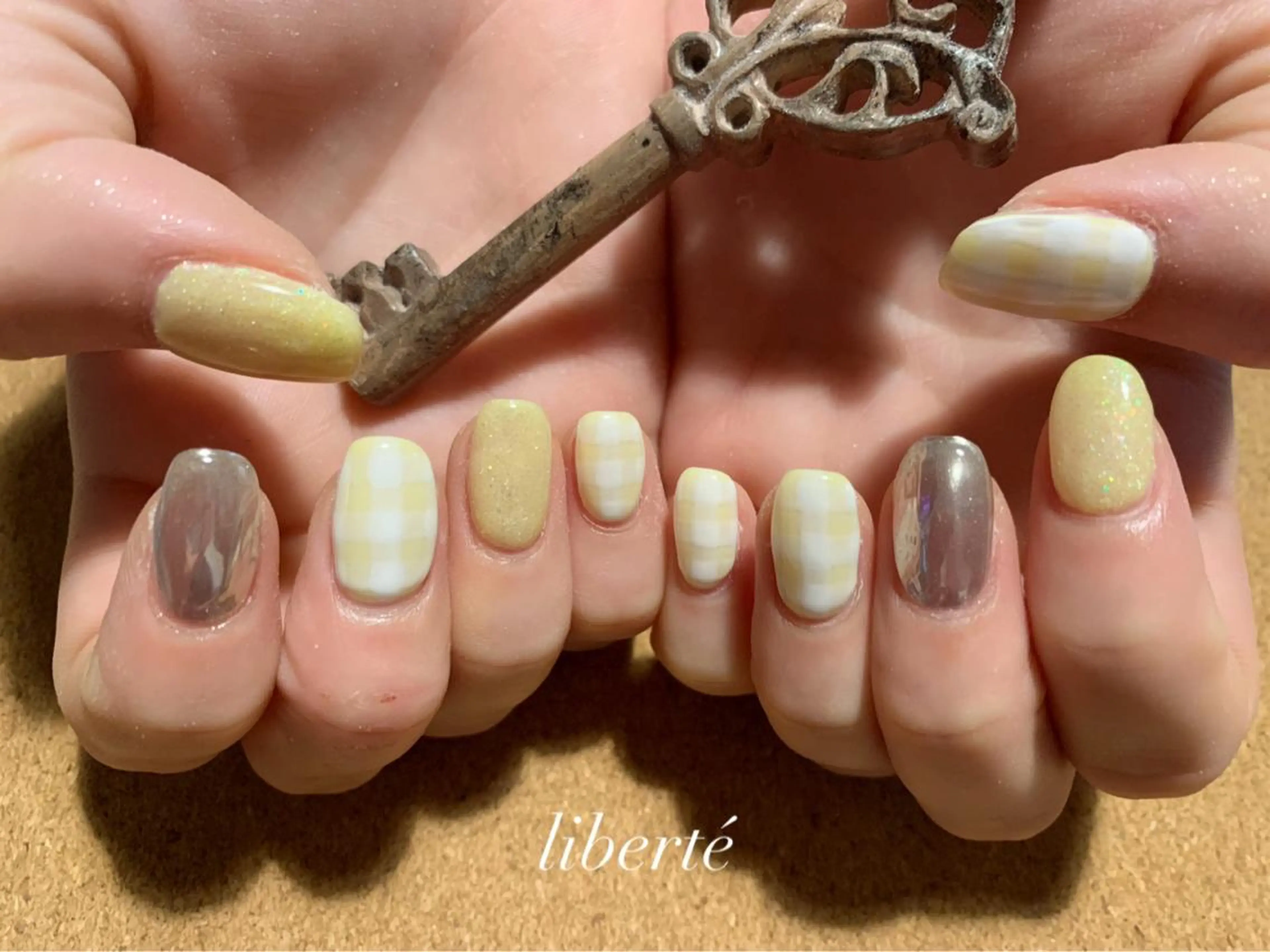 ネイル liberté (リベルテ)のネイルデザイン