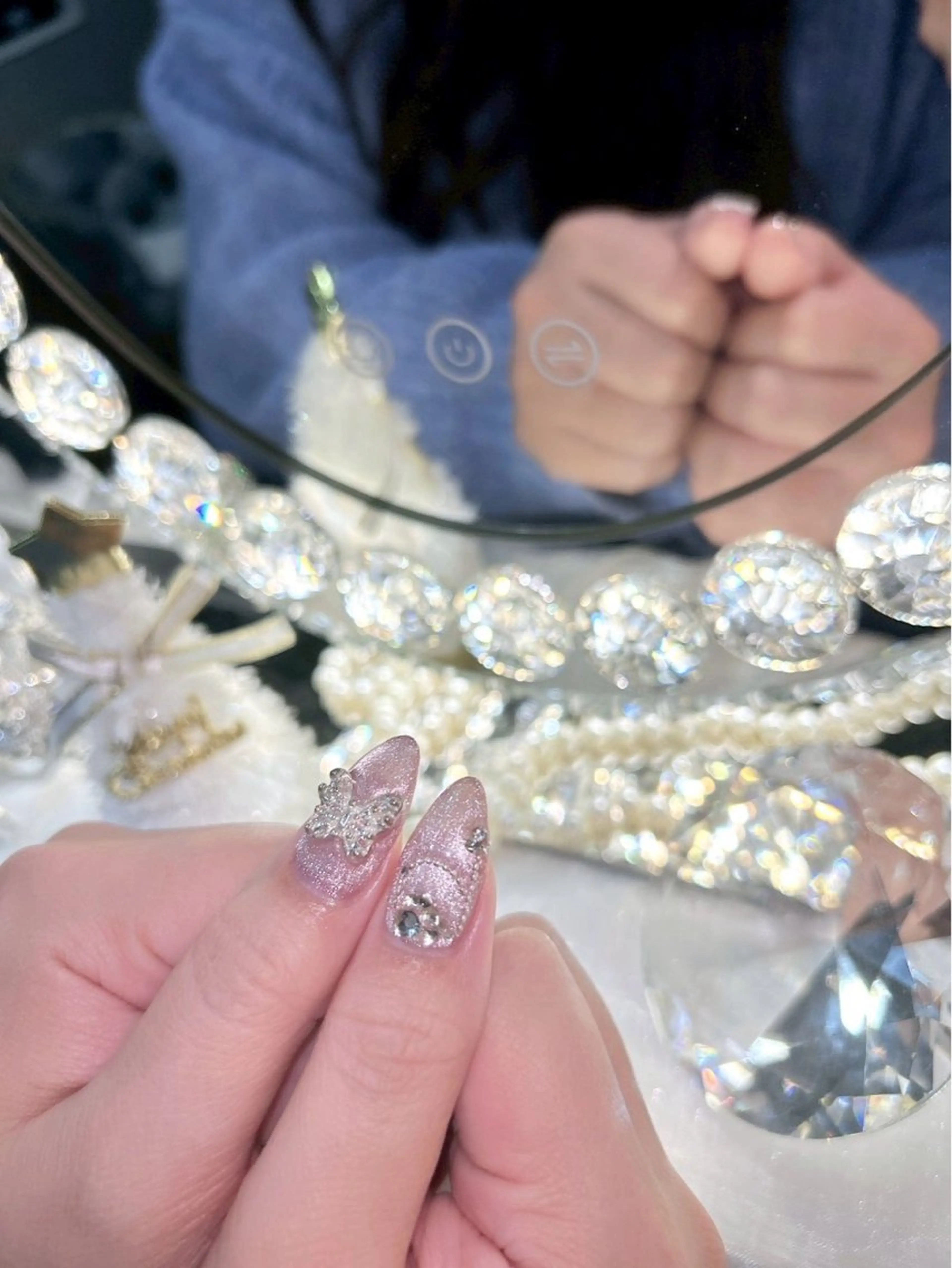 ネイル 【ちゅるん韓国🪄】 Aina🤍のネイルデザイン