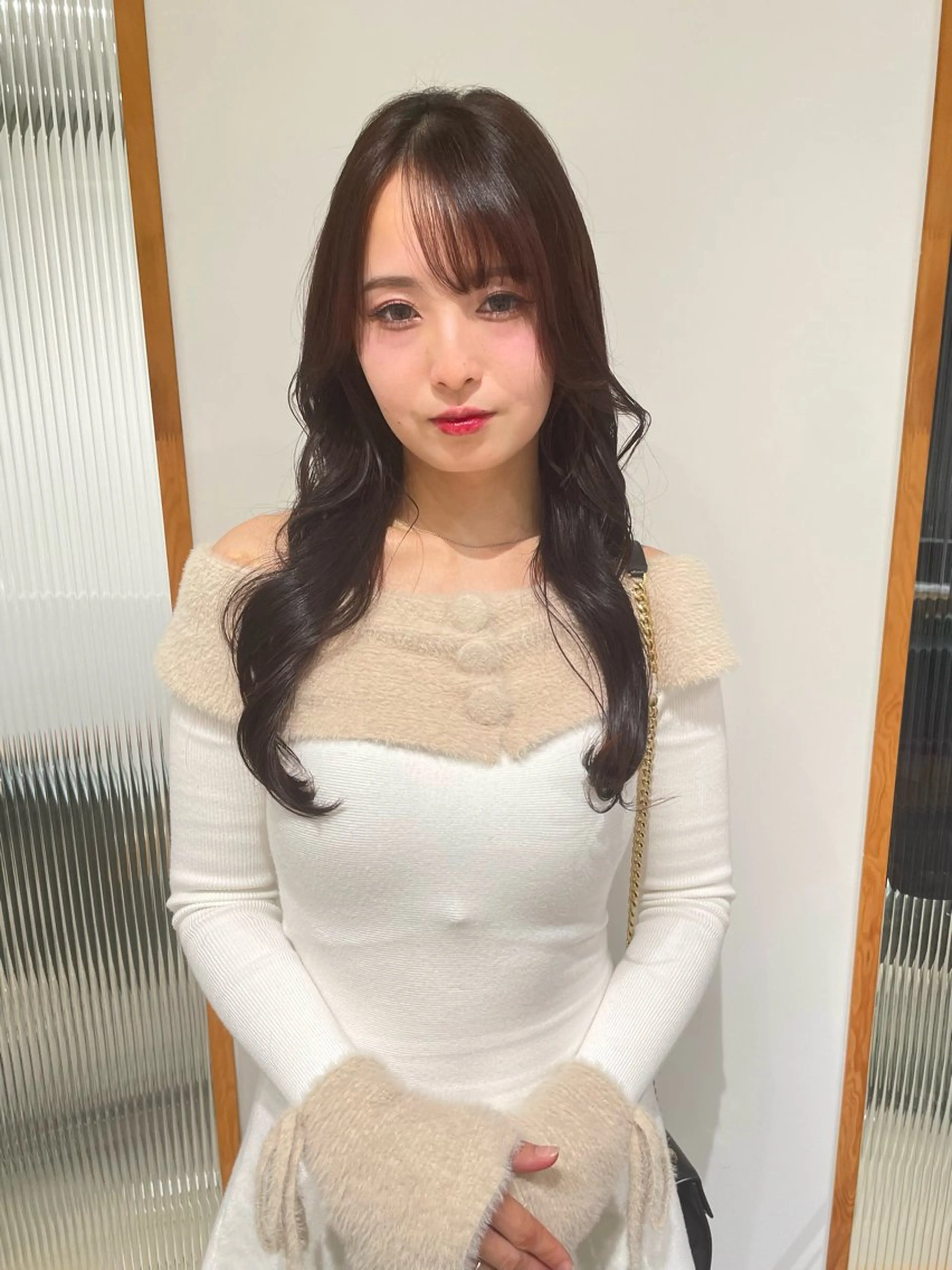 ロング カットパーマモデル 山中 遥のヘアスタイル