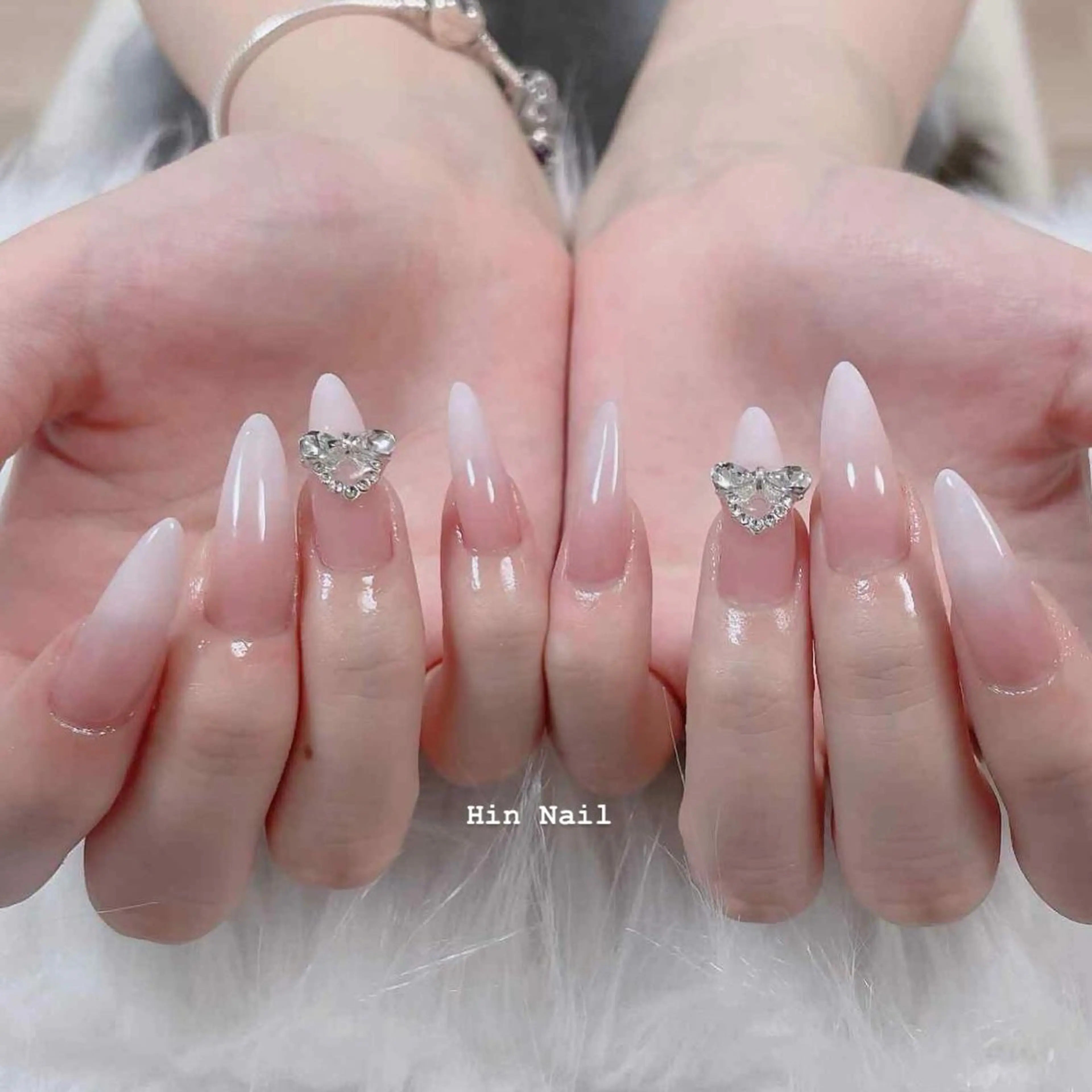 ネイル ハンドネイル HIN NAILのネイルデザイン