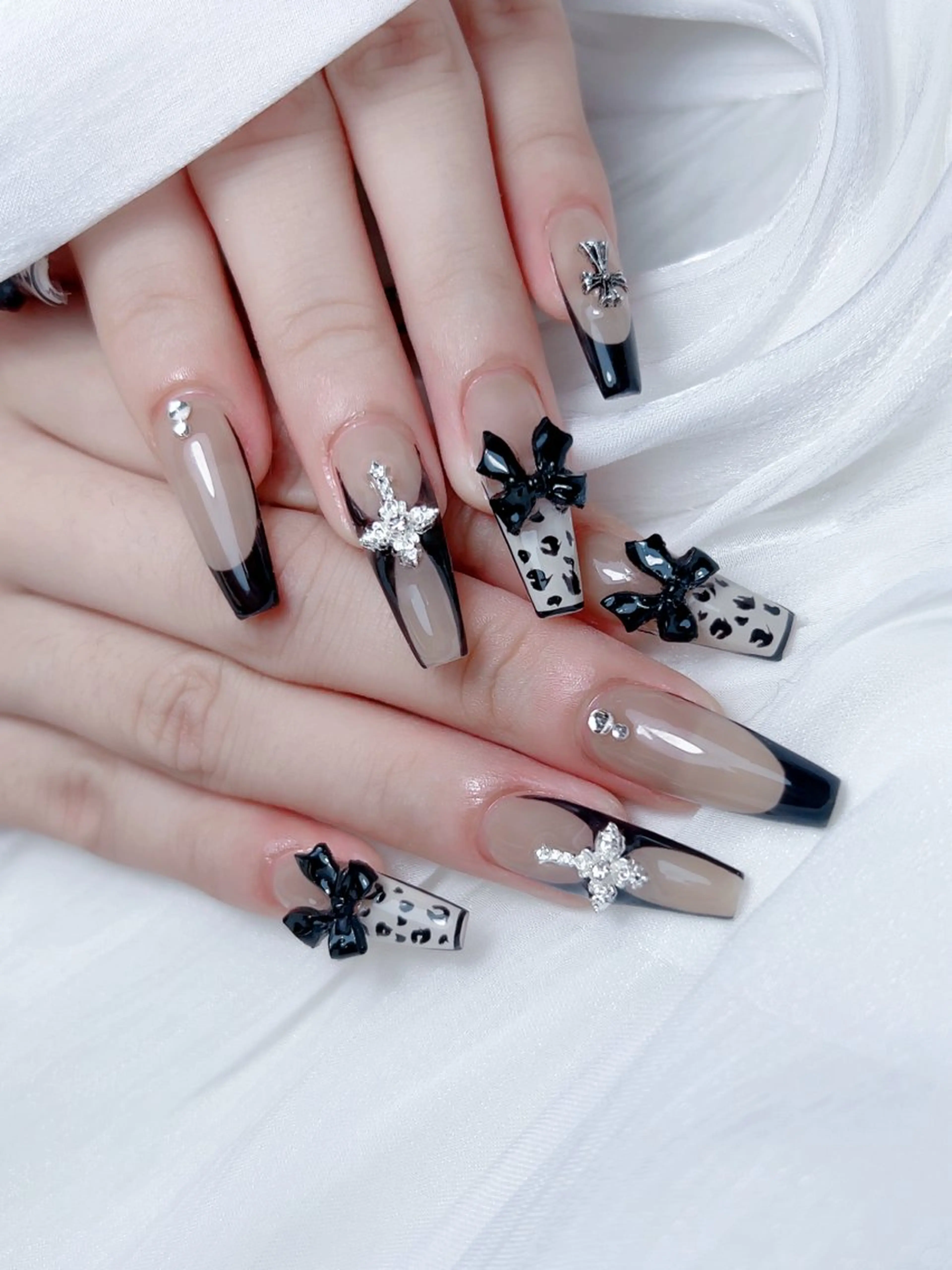 ネイル ハンドネイル M🌷nail 長さだし専門店のネイルデザイン