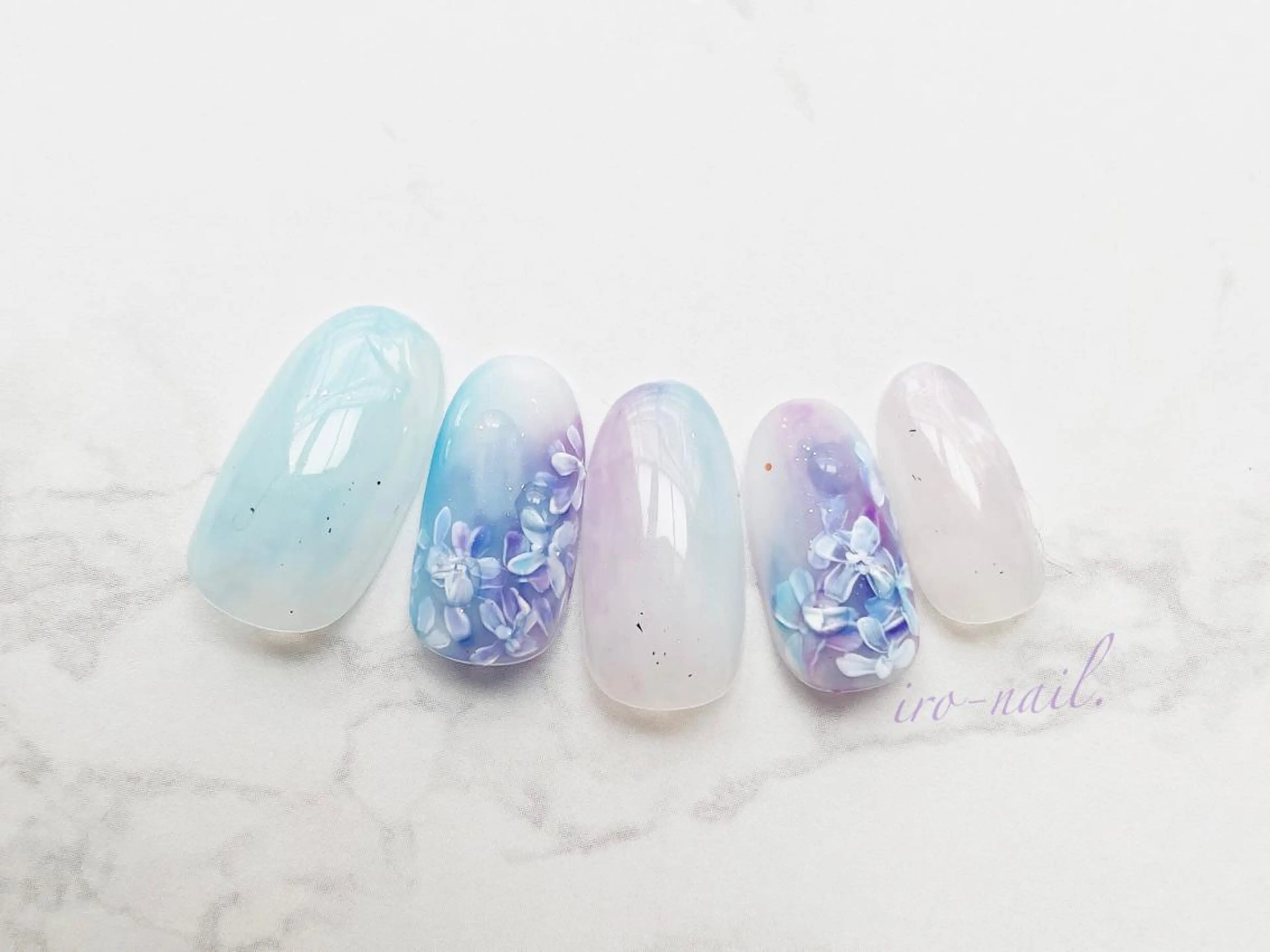 ネイル ironail -イロネイル-のネイルデザイン