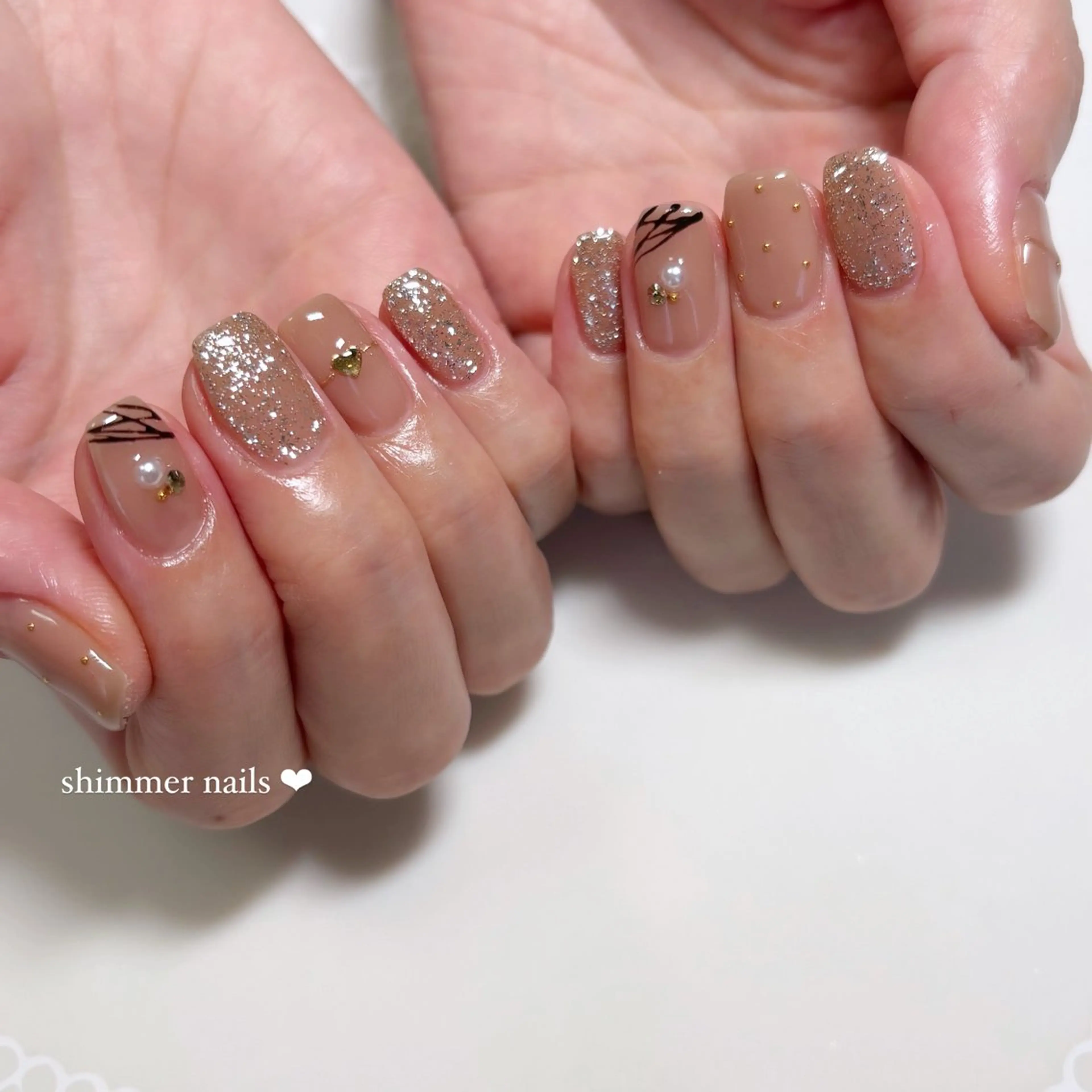 ネイル shimmer nailsのネイルデザイン