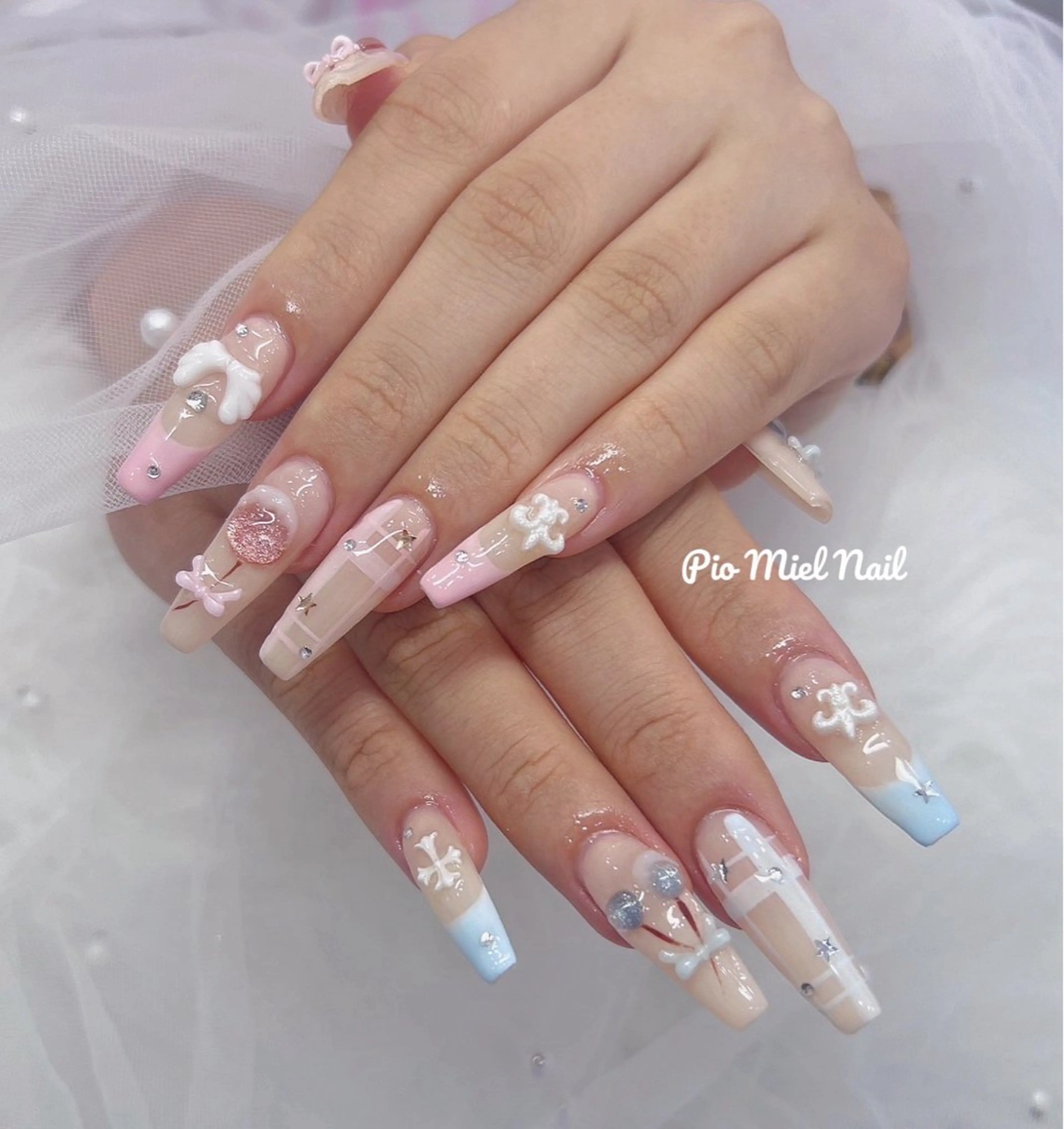 ロング 韓国風ヘア ハンドネイル HANA 長さだしのネイルデザイン