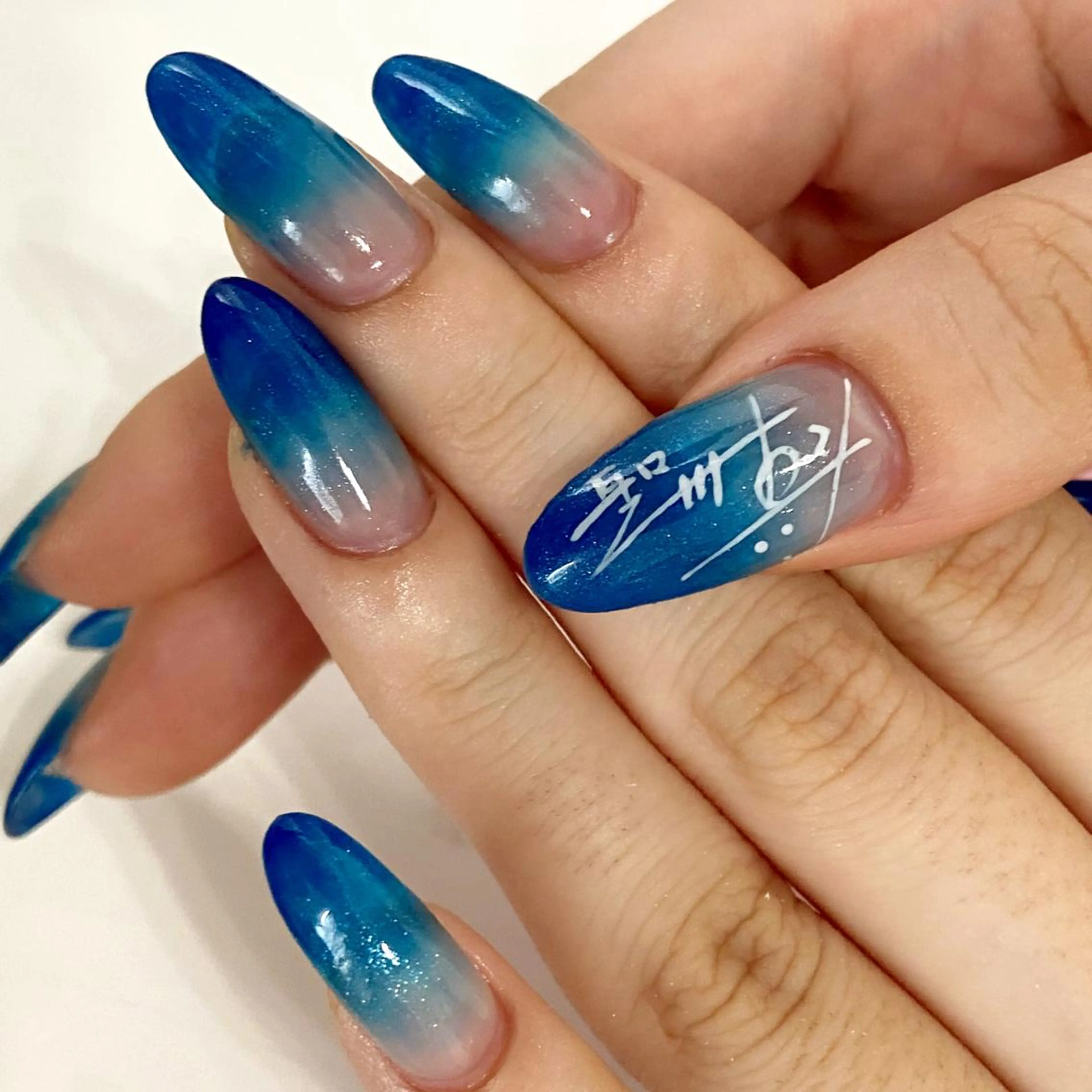 ネイル Lotus Nailのネイルデザイン