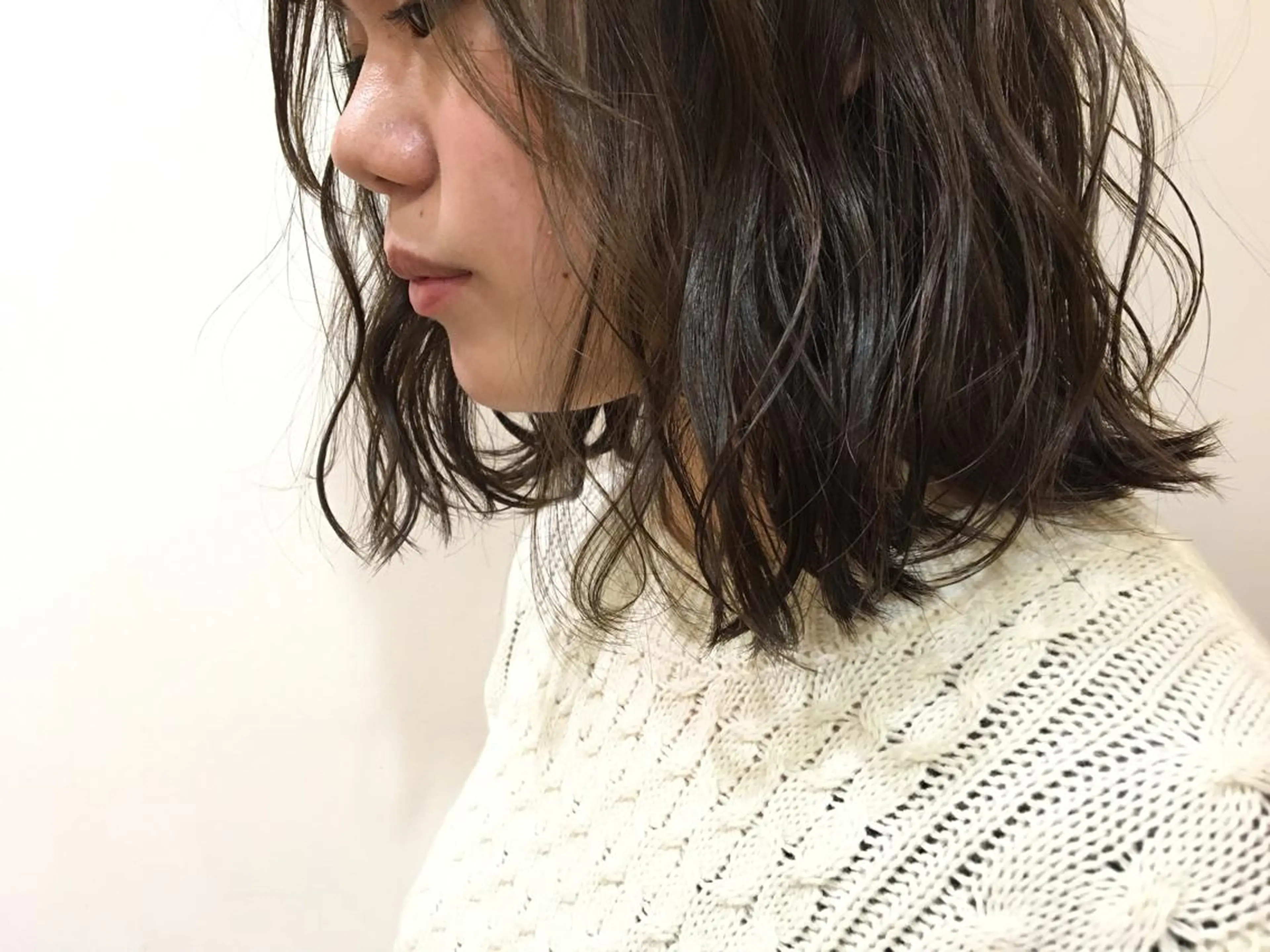 ミディアム 丸山 亜加理のヘアスタイル