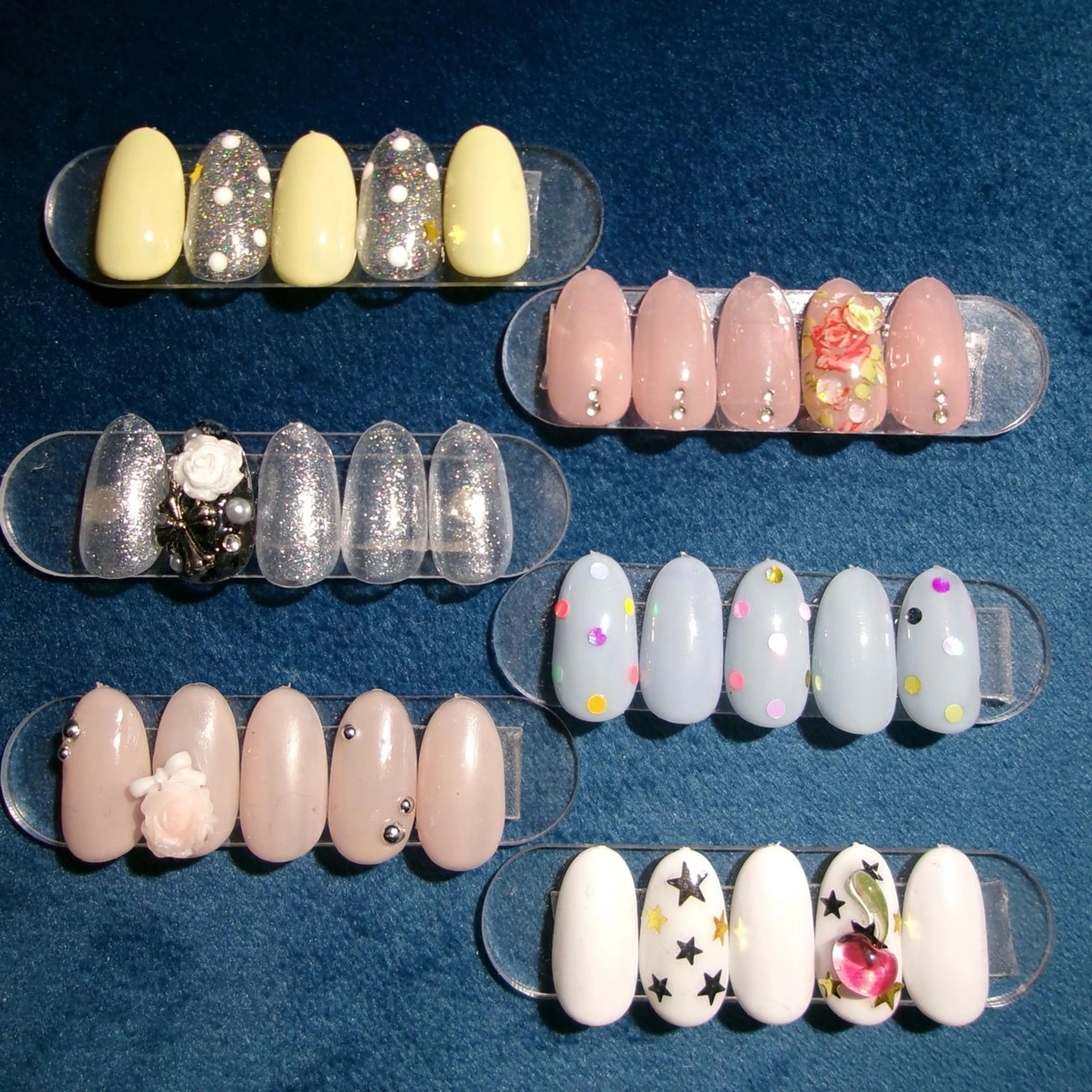 【ジェルオフ有り】𝕗𝕚𝕩𝕖𝕕 𝕕𝕖𝕤𝕚𝕘𝕟 ♥｡･ﾟ♡- - - - - - 左側の写真