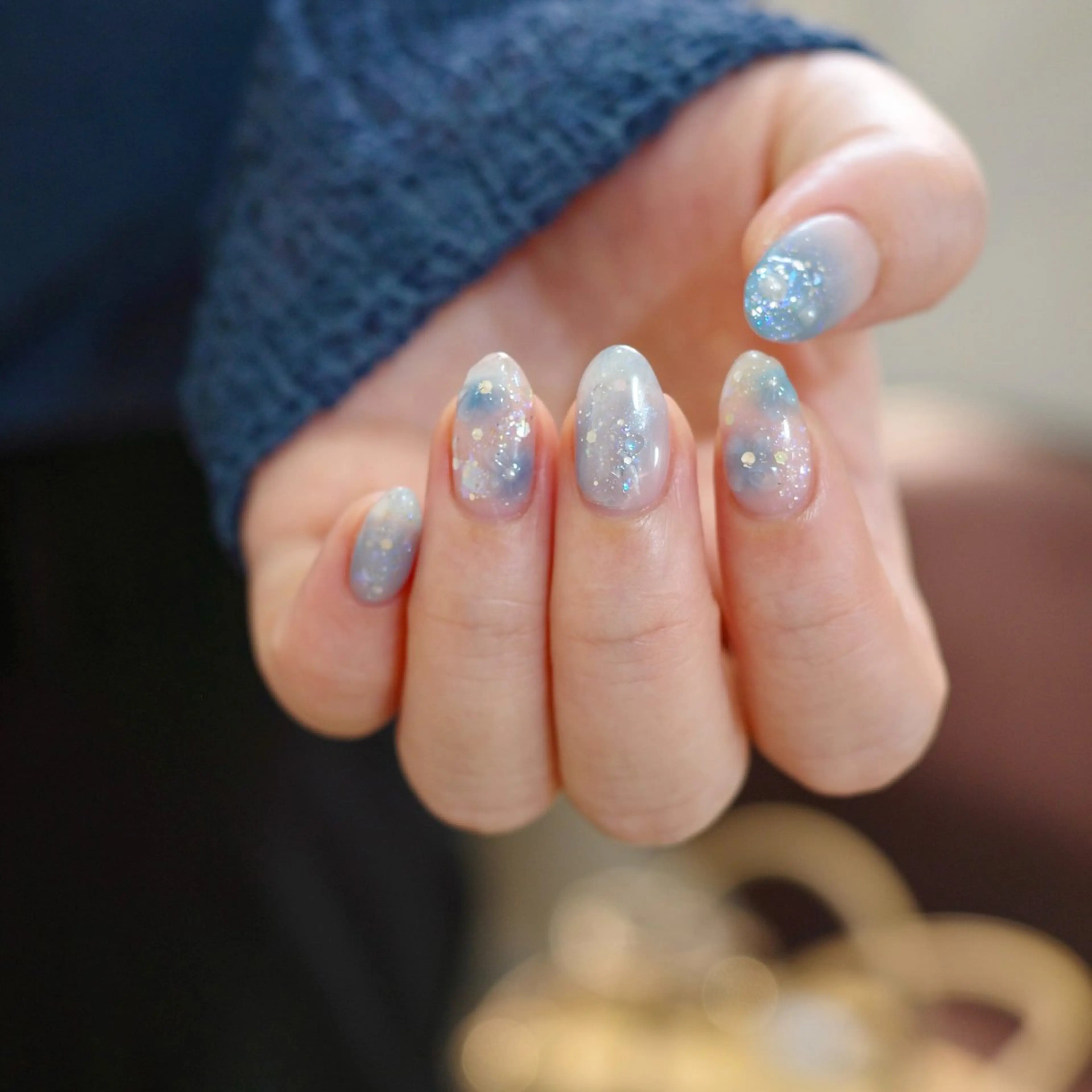 ネイル オーロラネイル ブルー クリアネイル フラワーネイル ぷっくりネイル ハンドネイル pointillé .ayaのネイルデザイン