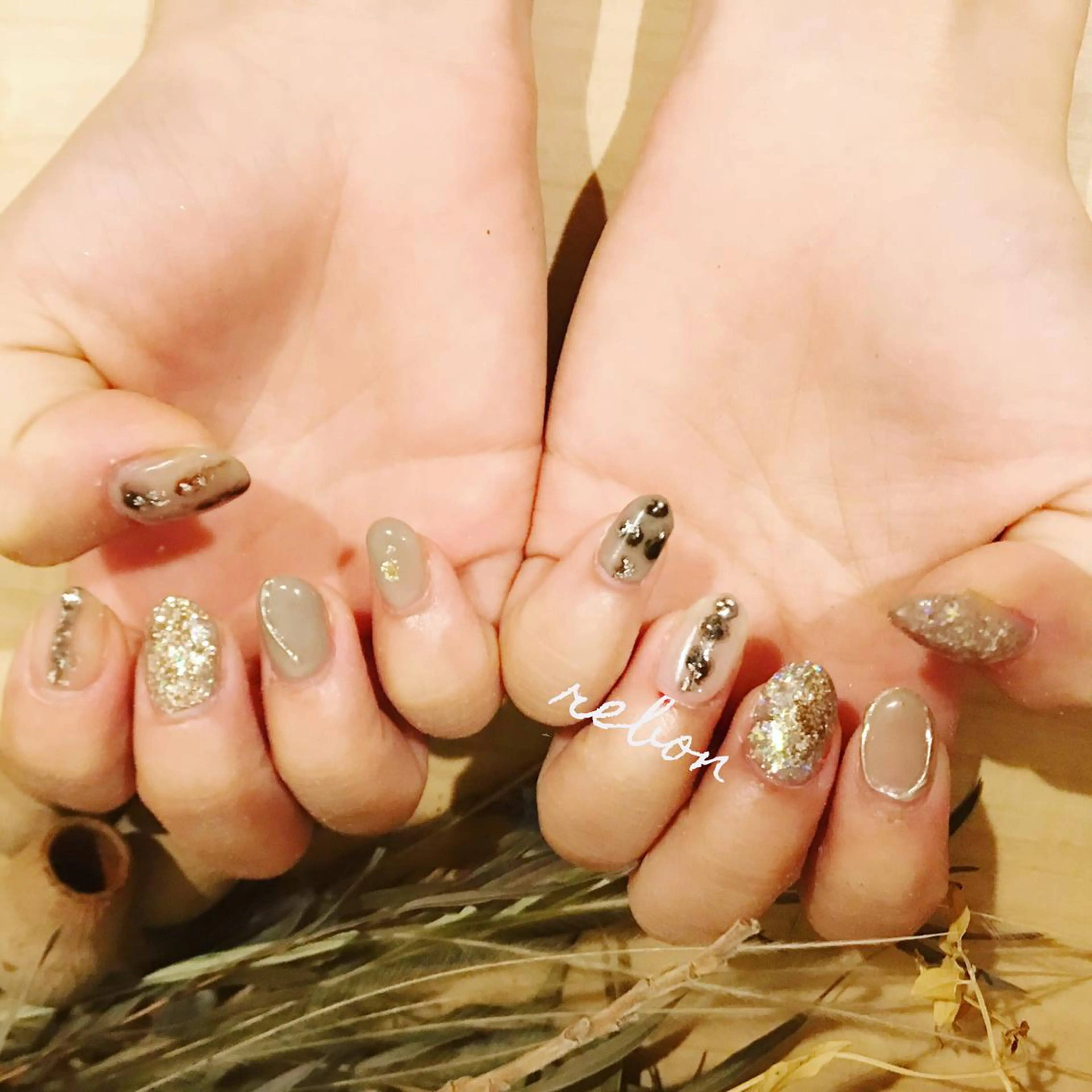 ネイル ハンドネイル フットネイル rebon＊ natsukiのネイルデザイン