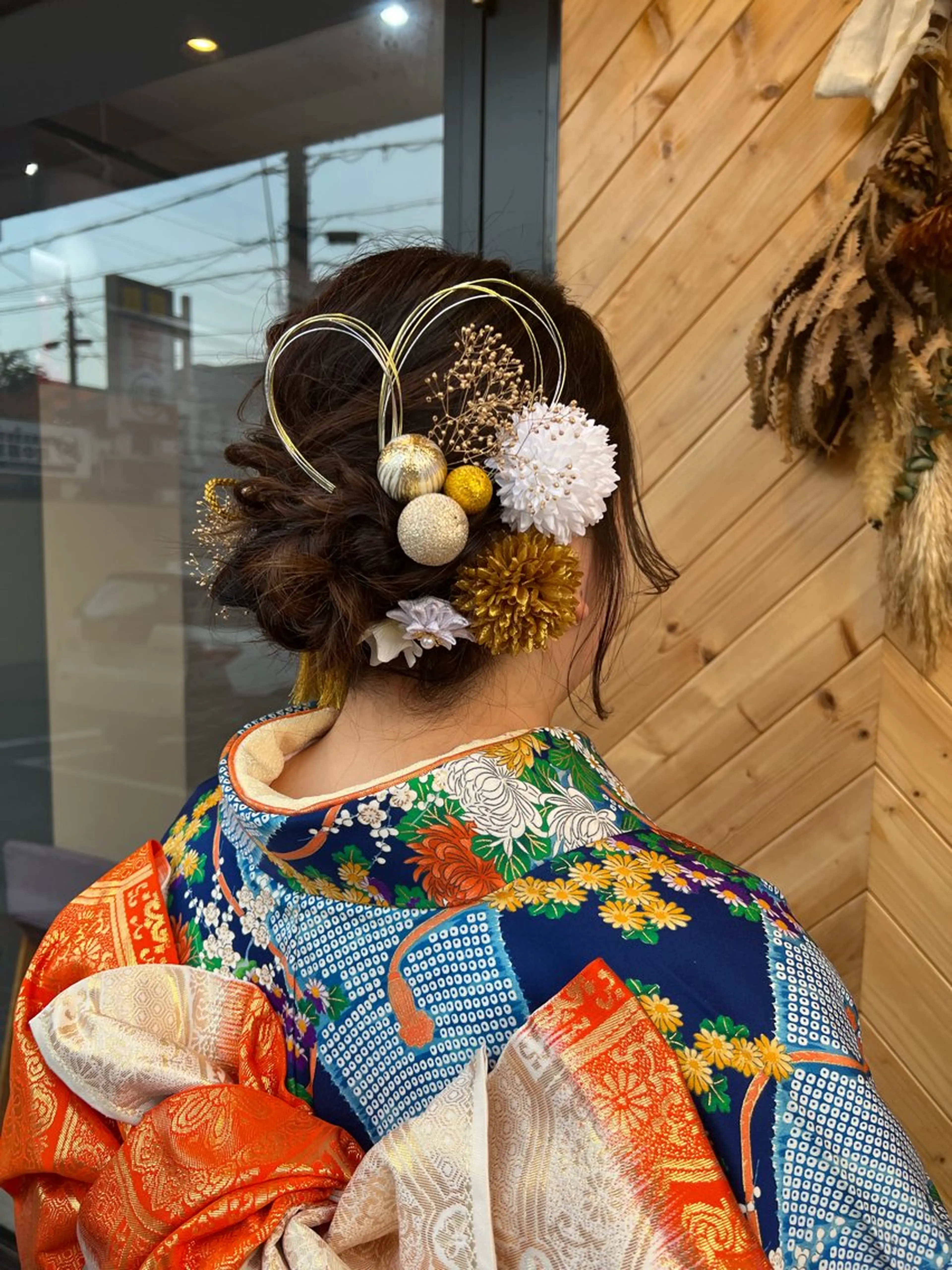 ヘアアレンジ 成人式 豊中駅2分 lilyのヘアスタイル