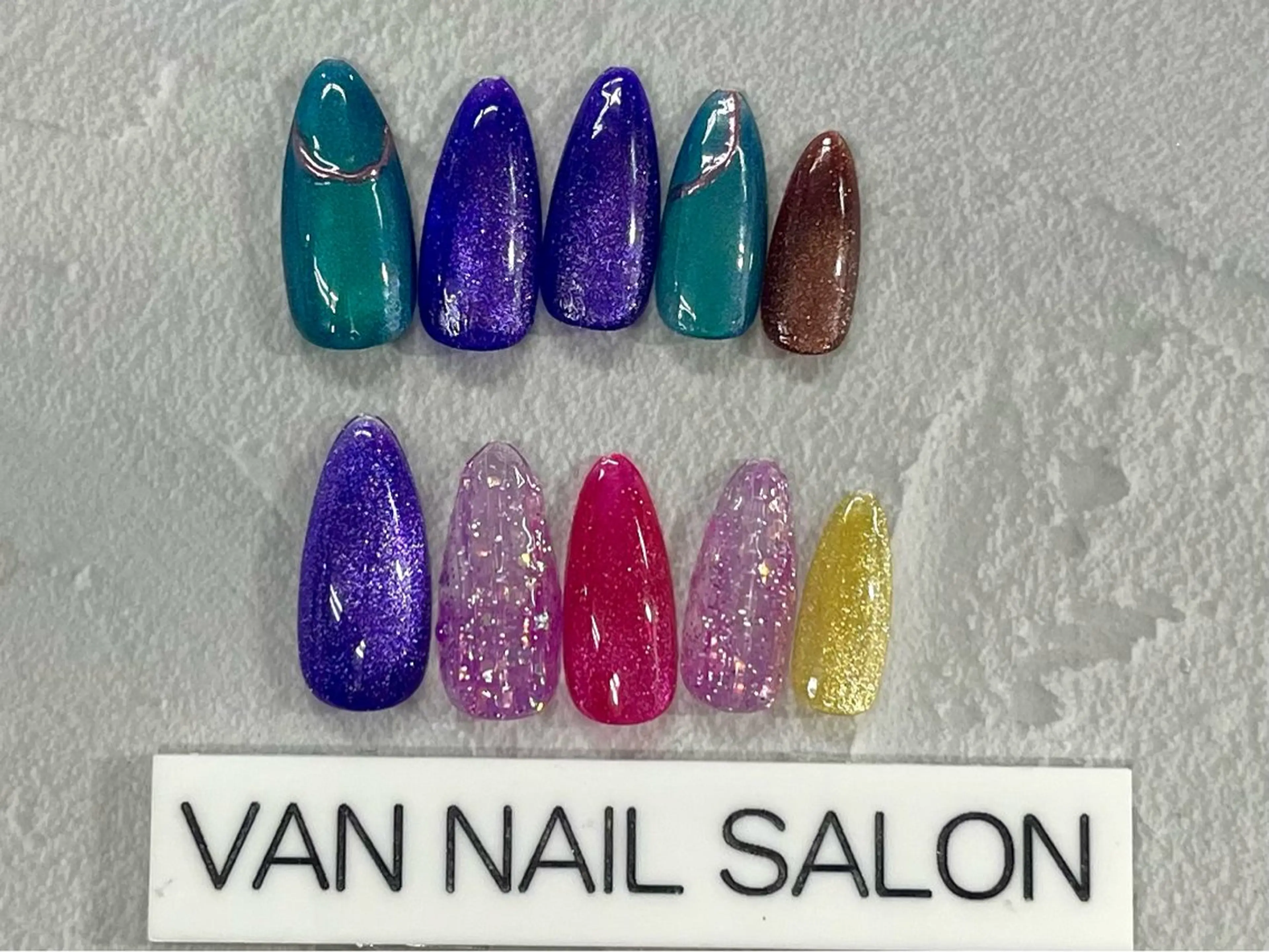 ネイル Van Nail Salonのネイルデザイン