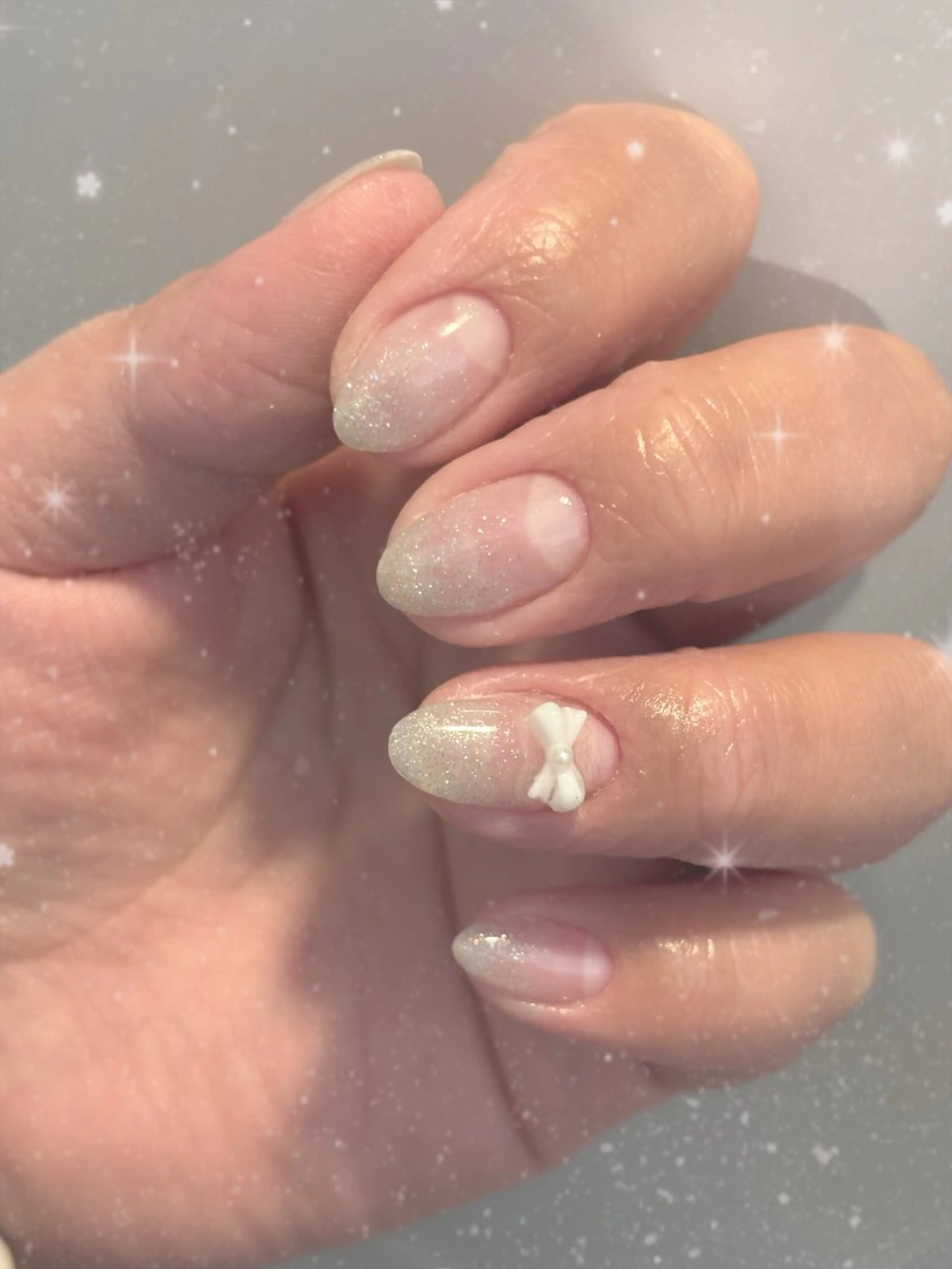 ネイル ジェルネイル グラデーション キラキラネイル 韓国ネイル ラメ(グリッター) ハンドネイル Shanti所属・Shanti🩵 NARITAのネイルデザイン