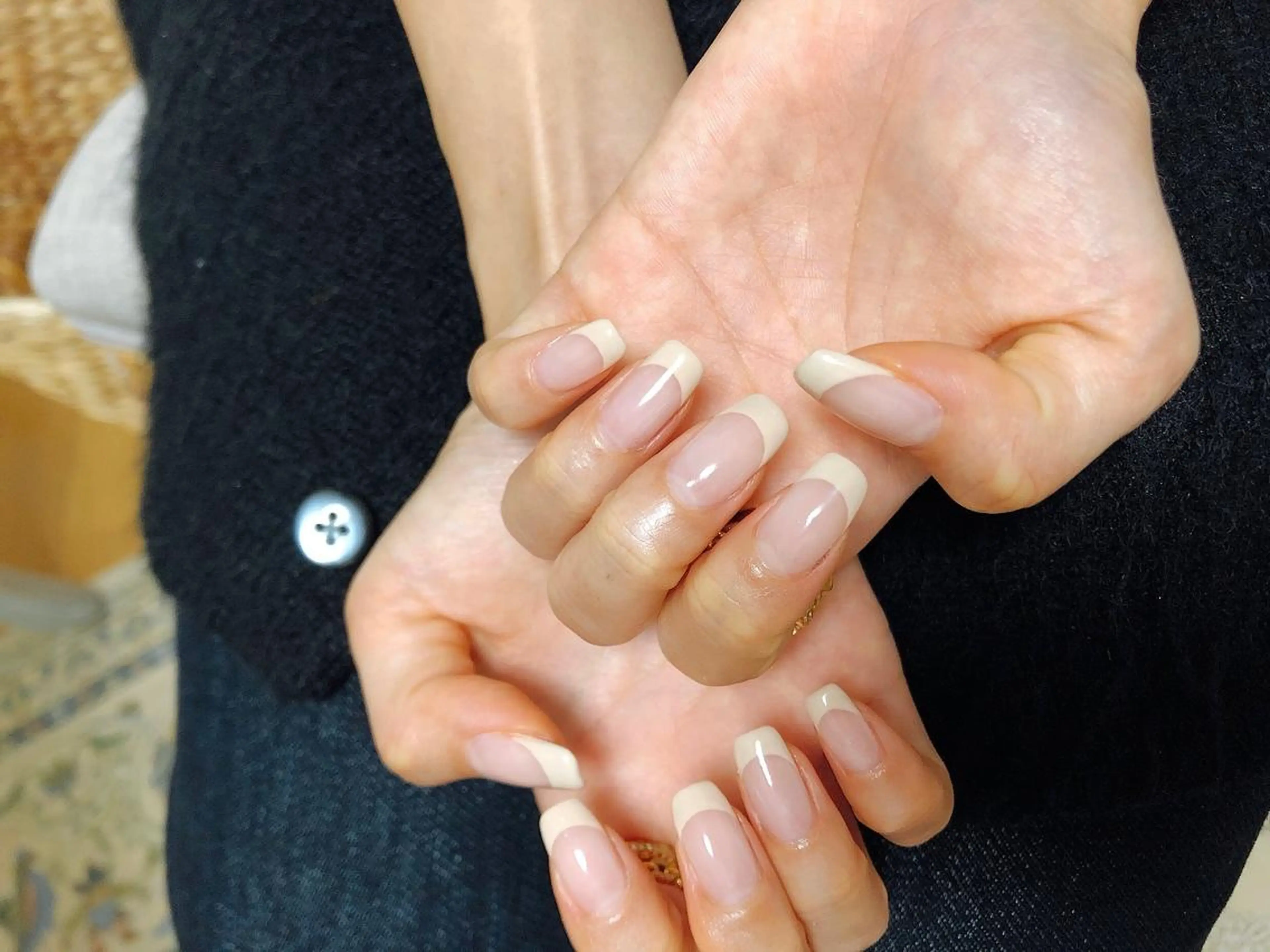 ネイル オーロラネイル フラワーネイル フットネイル フレンチネイル ジェルネイル mogunail &blowのネイルデザイン