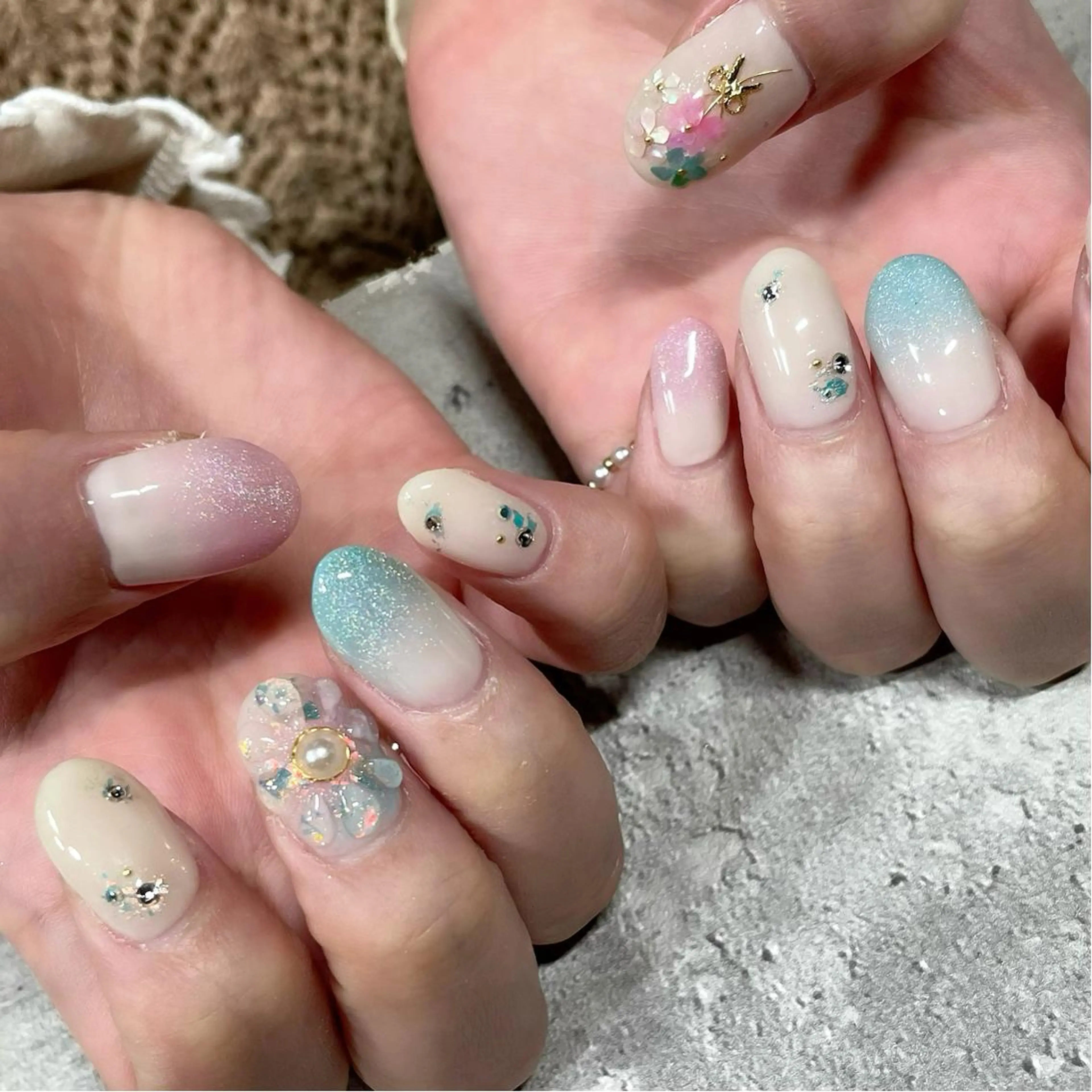 ネイル ジェルネイル 東 千夏のネイルデザイン