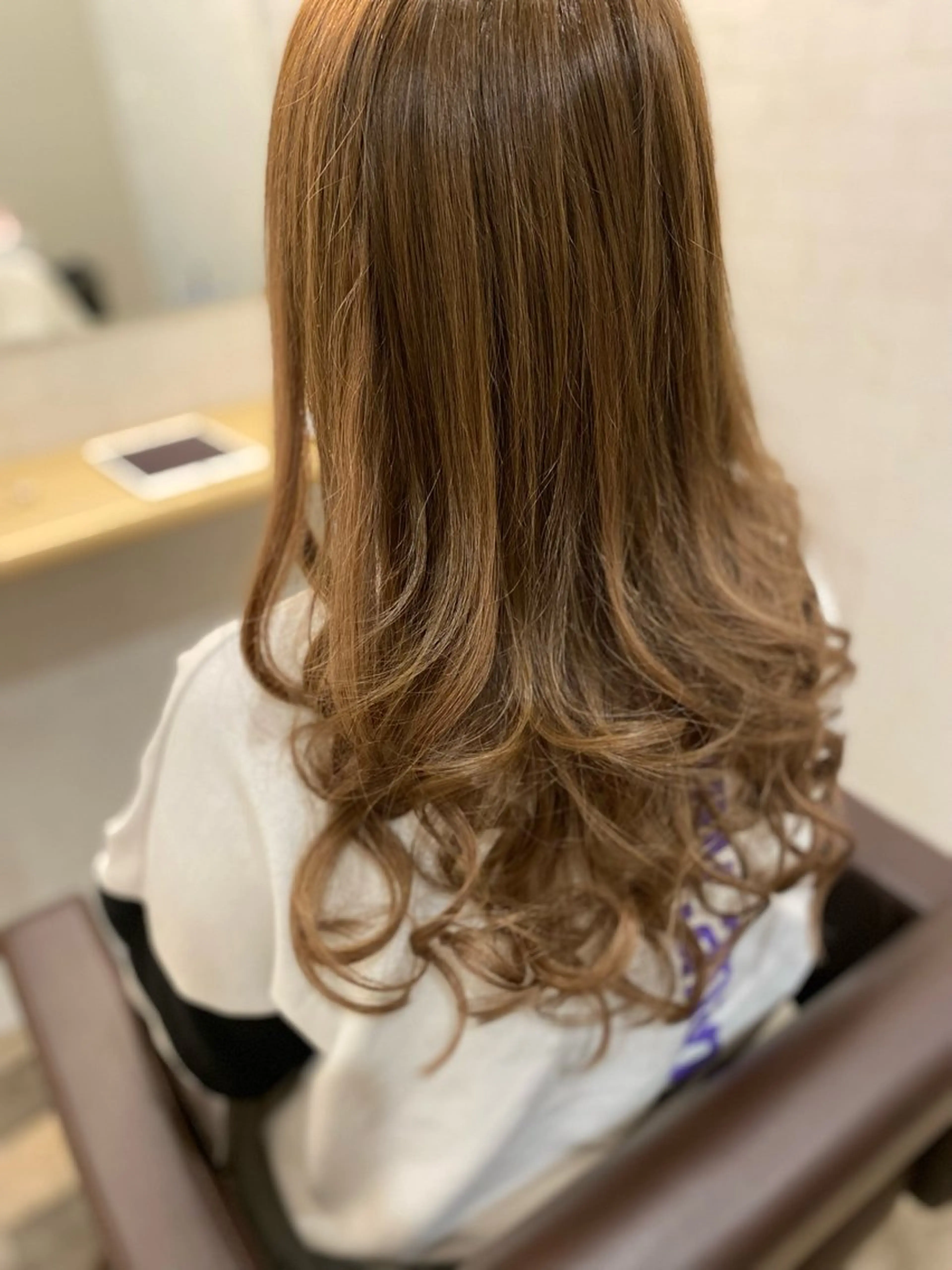 カラー masa ディレクターのヘアスタイル