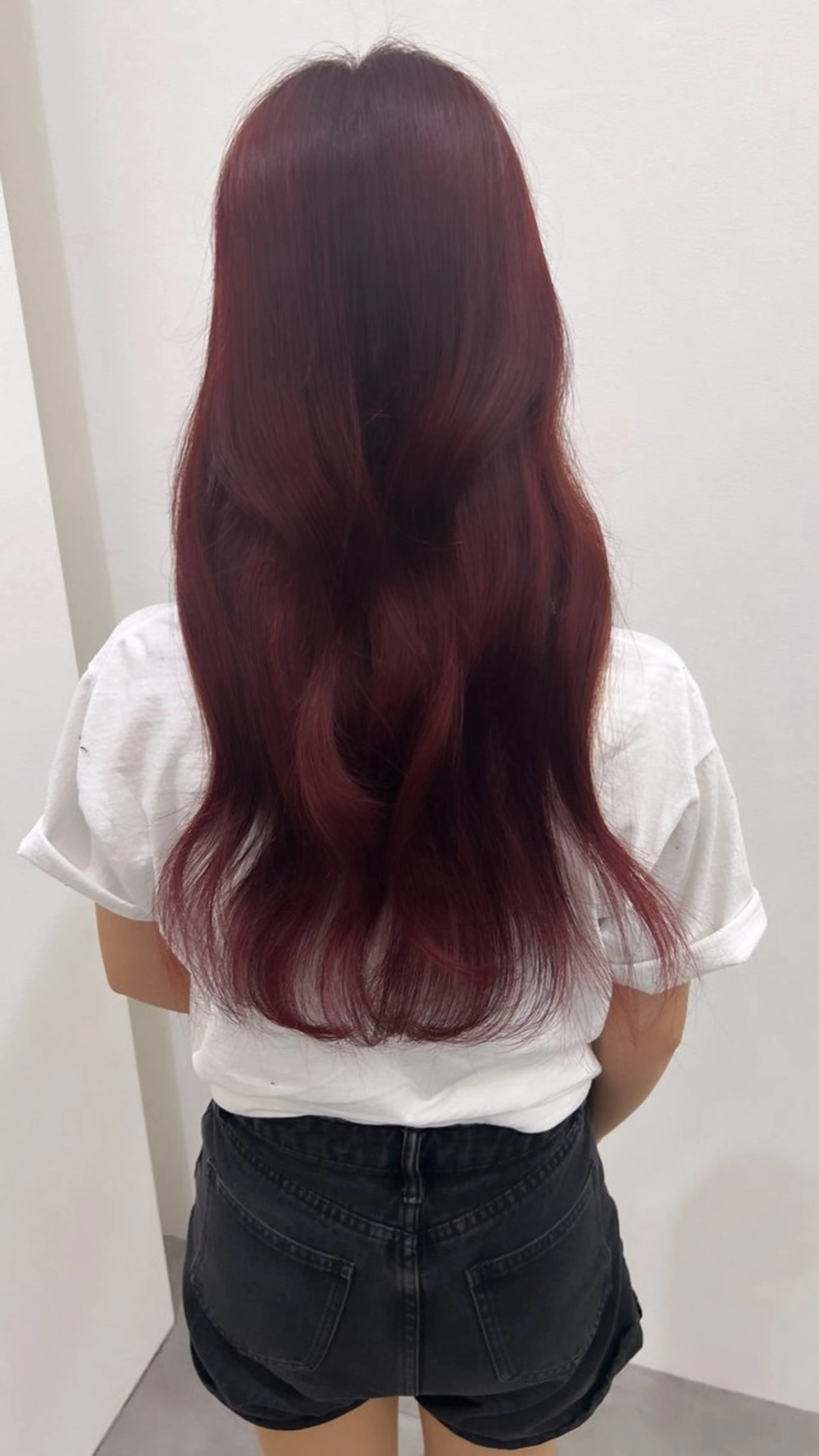 ロング ヘアカラー しゅういち/赤み消し カラー特化のヘアスタイル