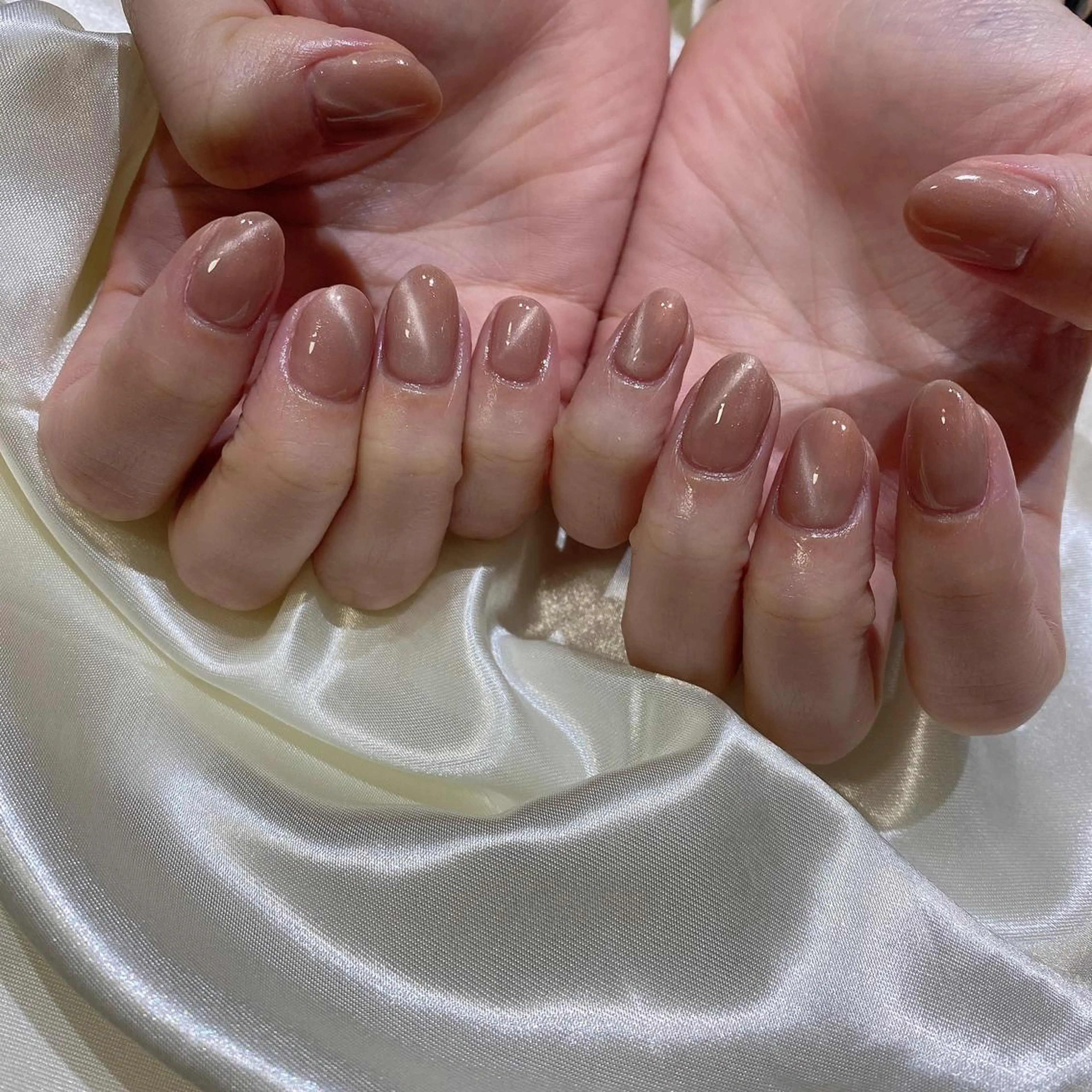 ネイル ハンドネイル 西岡 杏のネイルデザイン