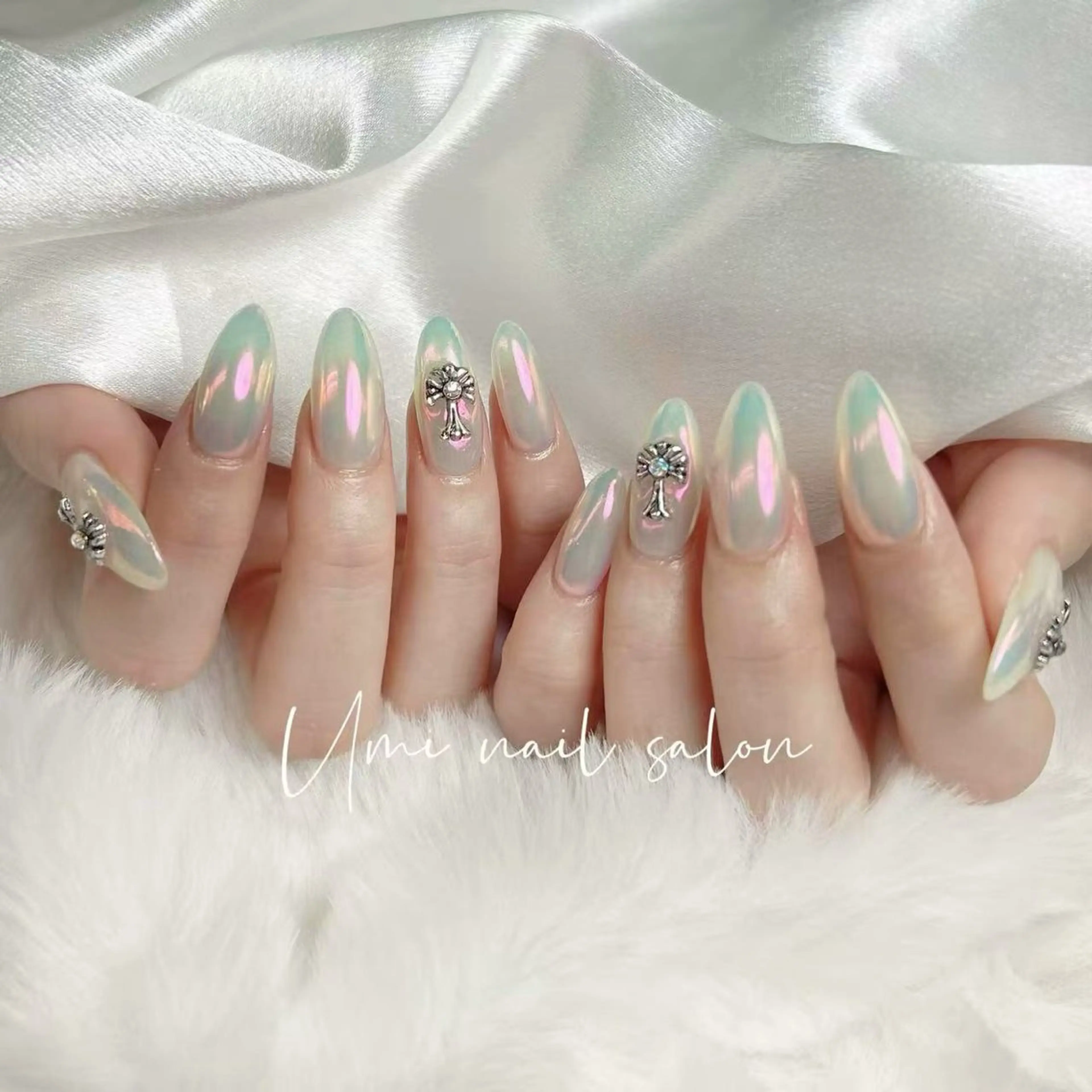 カラー ハンドネイル Umi nail Salon所属・Umi.せい 🫧のネイルデザイン