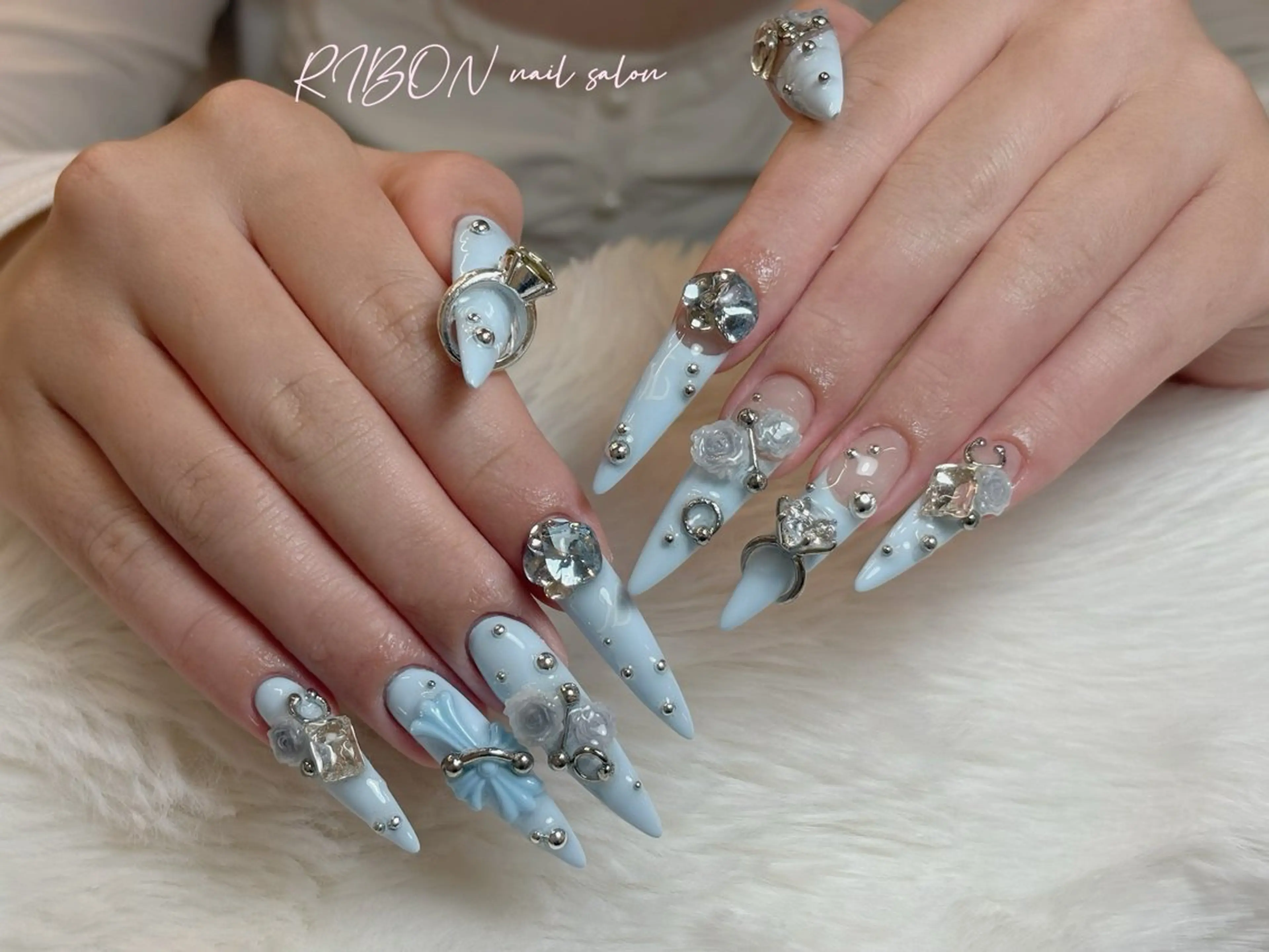 ネイル チークネイル 長さ出し フレンチネイル ジェルネイル グラデーション ハンドネイル RIBON nail 高田馬場のネイルデザイン