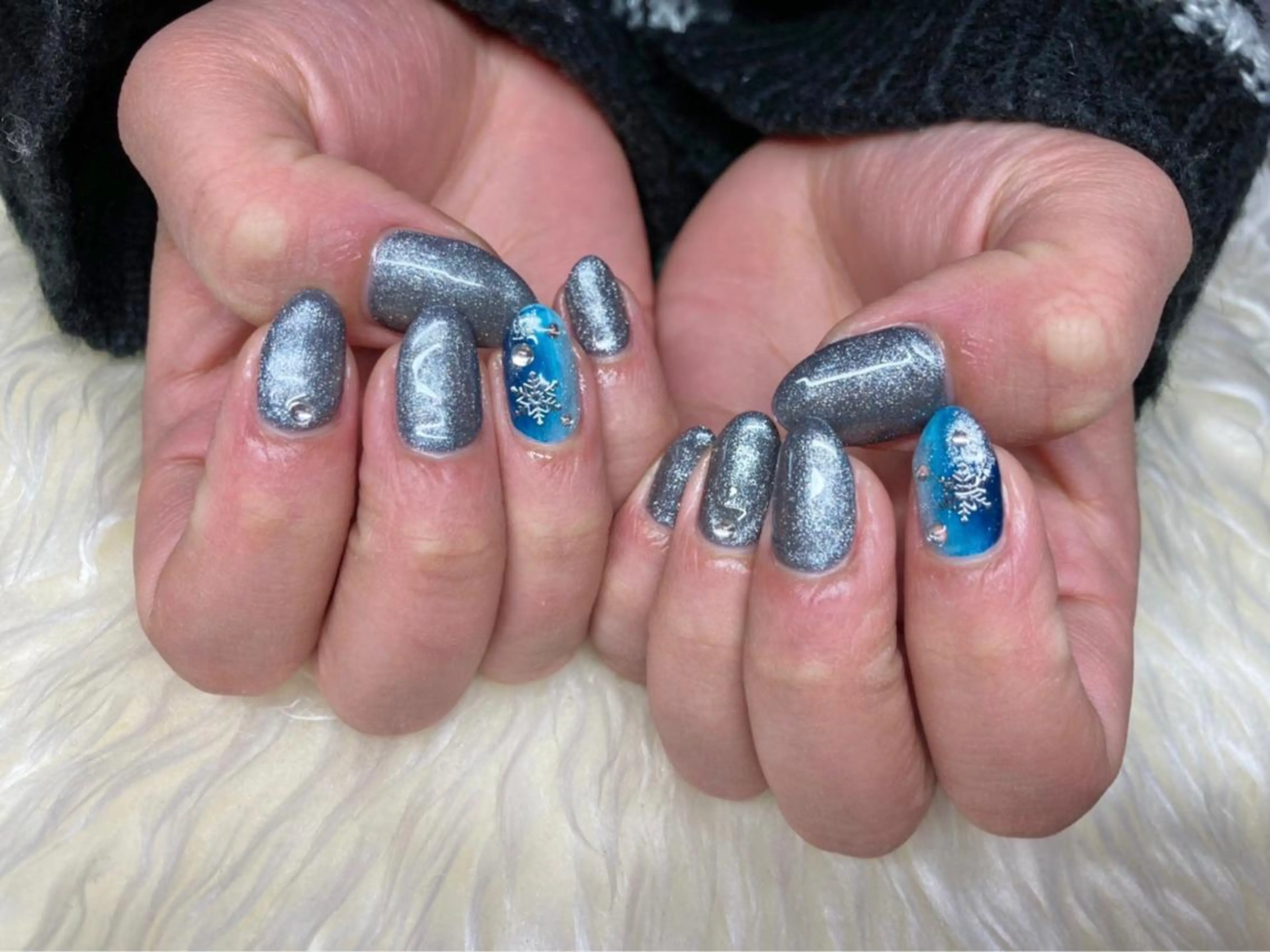 ネイル ジェルネイル パラジェル 冬ネイル ハンドネイル Nail&eye Belire 新宿のネイルデザイン