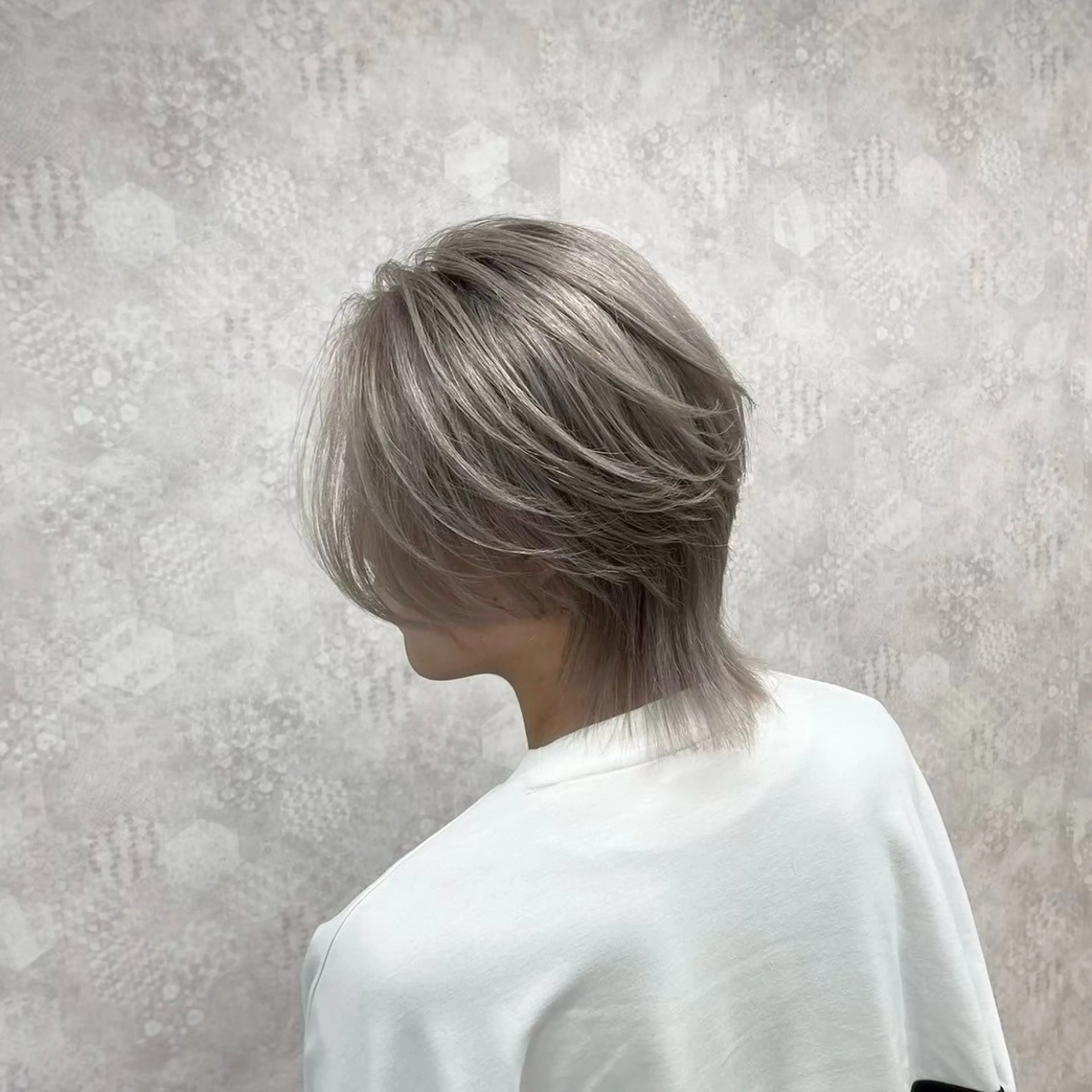 メンズ ウルフ/毛流れ/ アイロン風/AOTOのヘアスタイル