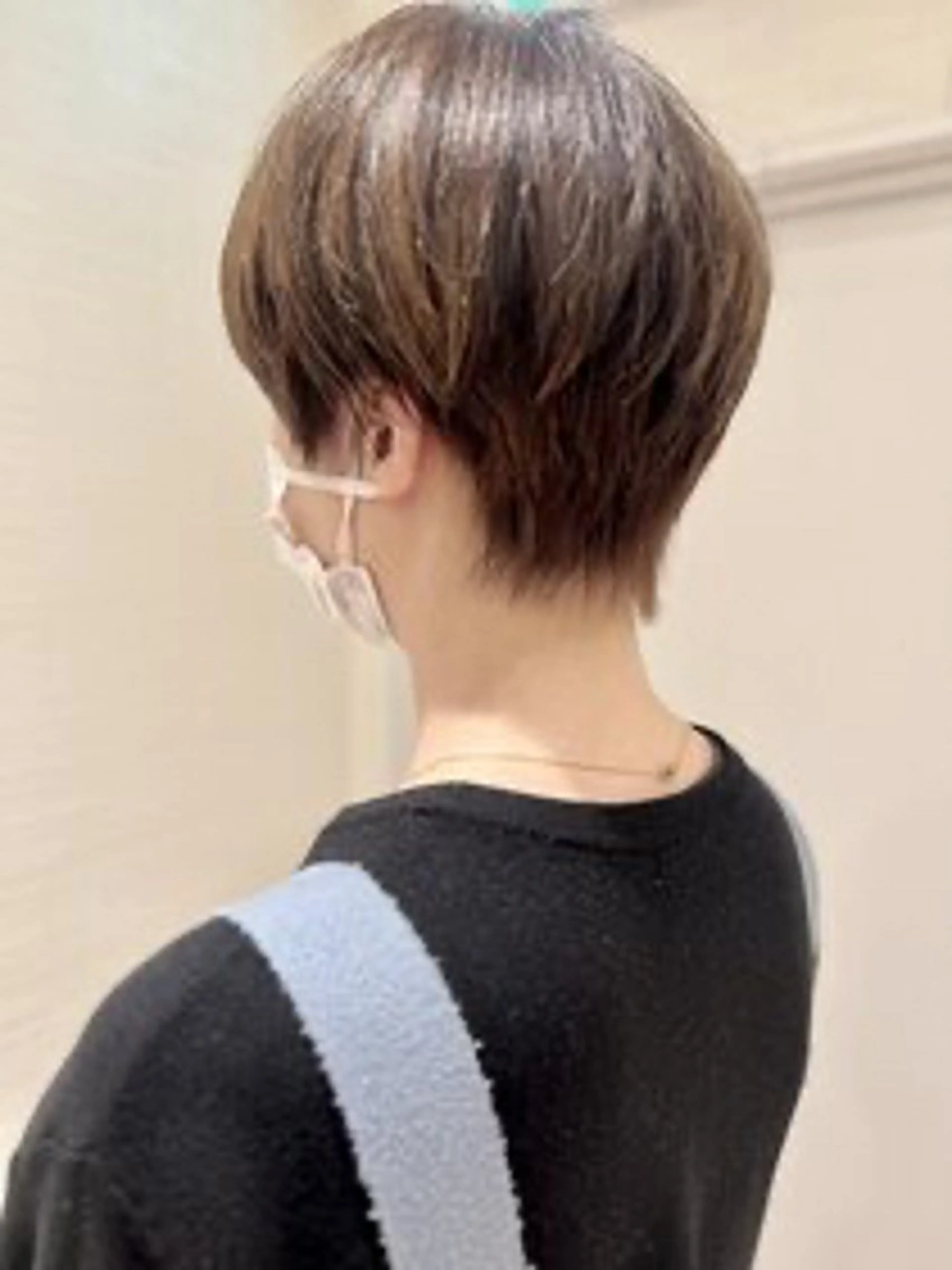 ショート イシカワ ユウタのヘアスタイル