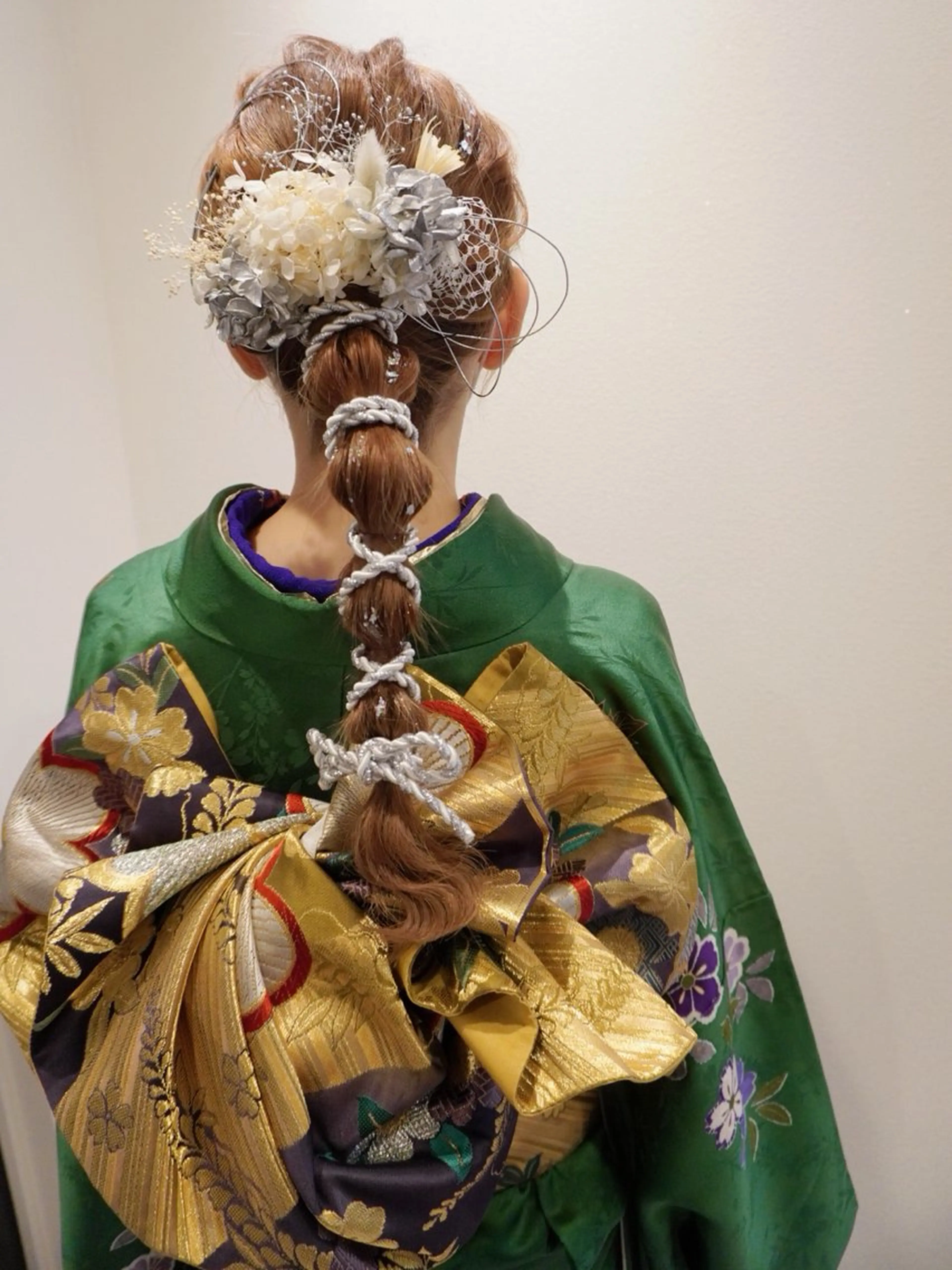 ロング ヘアアレンジ Primus ﾌﾟﾘﾑｽのマツエク・マツパデザイン